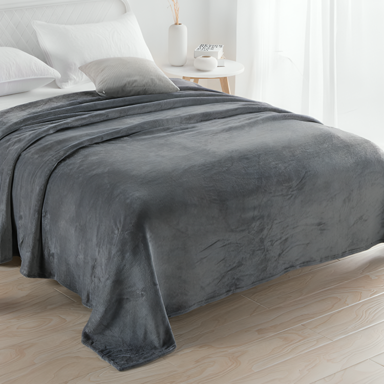 Nordspur | Snugluxe Lightweight Brushed Throw