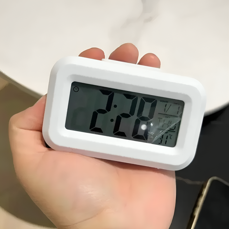 Nordspur | Temporae Digital LED Desktop Clock