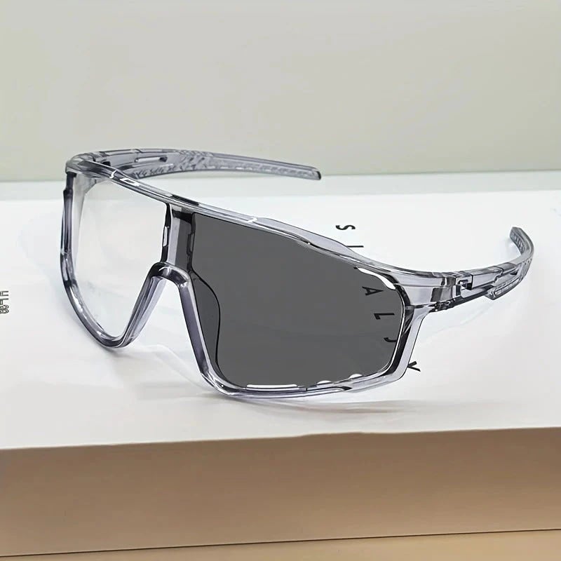Photochromic Cycling Sunglasses β Instantly Adapt to Light Changes
