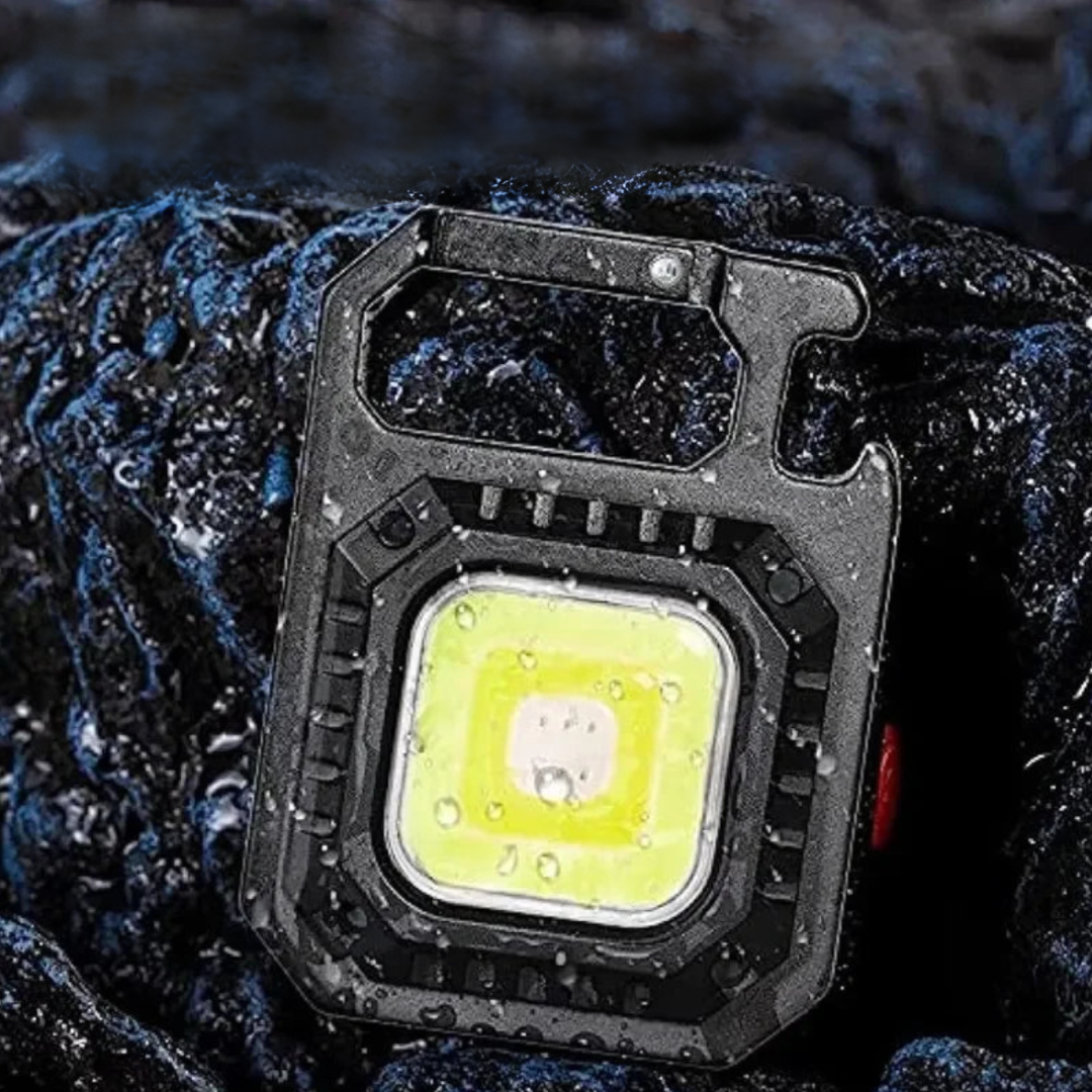Nordspur | MagniBeam Mini Rechargeable LED Spotlight