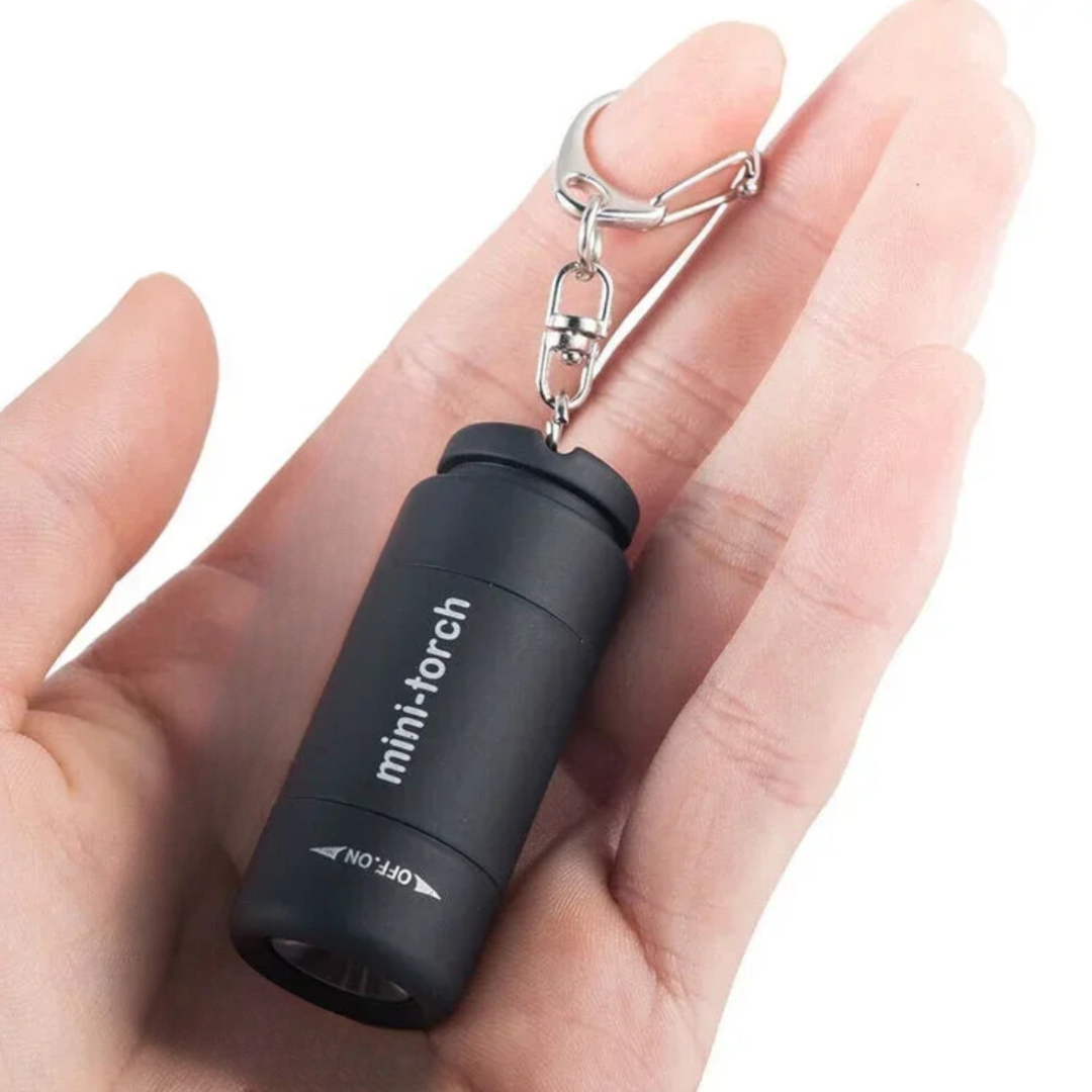 Nordspur | Keyglint USB Rechargeable Keychain Flashlight