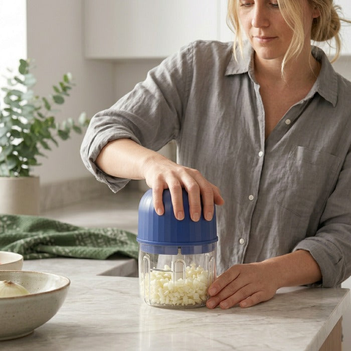 Wireless Mini Chopper for Garlic, Onion and Herbs in Seconds