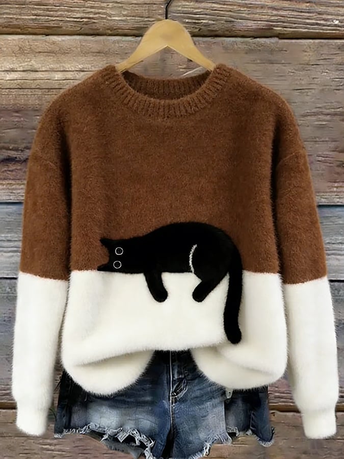Women's Sweatshirt with Cat Graphic