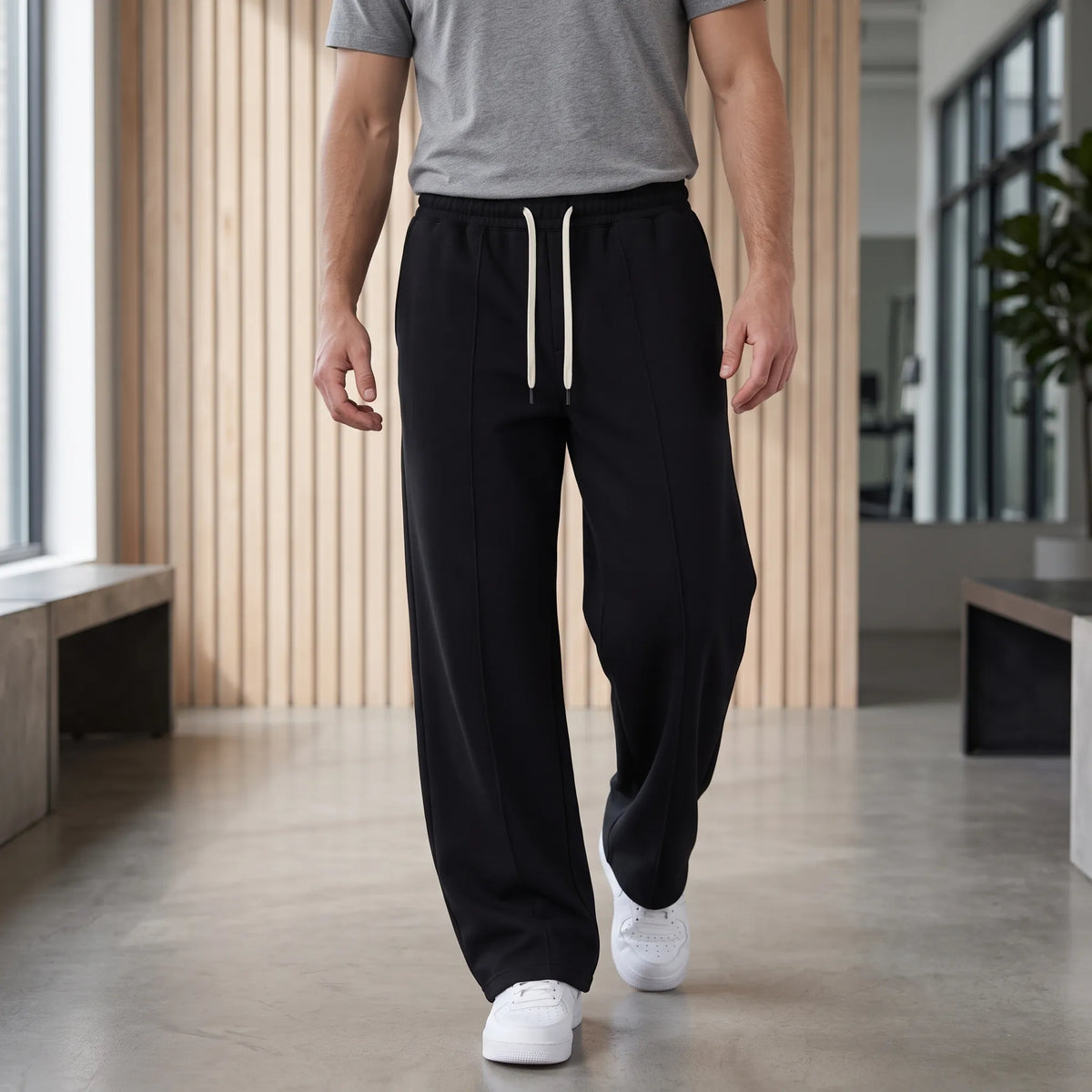 Loose Full Length Joggers For Light Exercise And Stretching