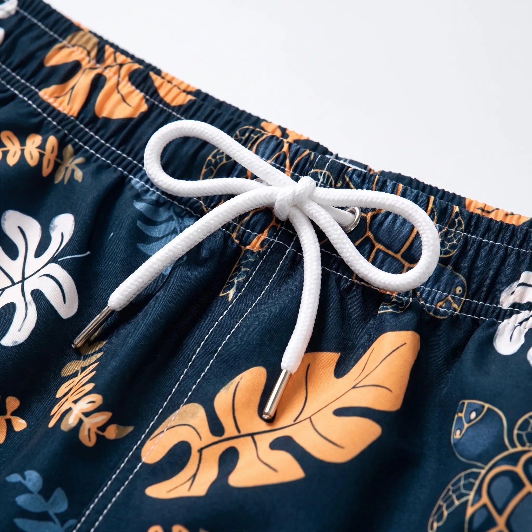 Nordspur | Aestiva Casual Palm Print Mens Shorts