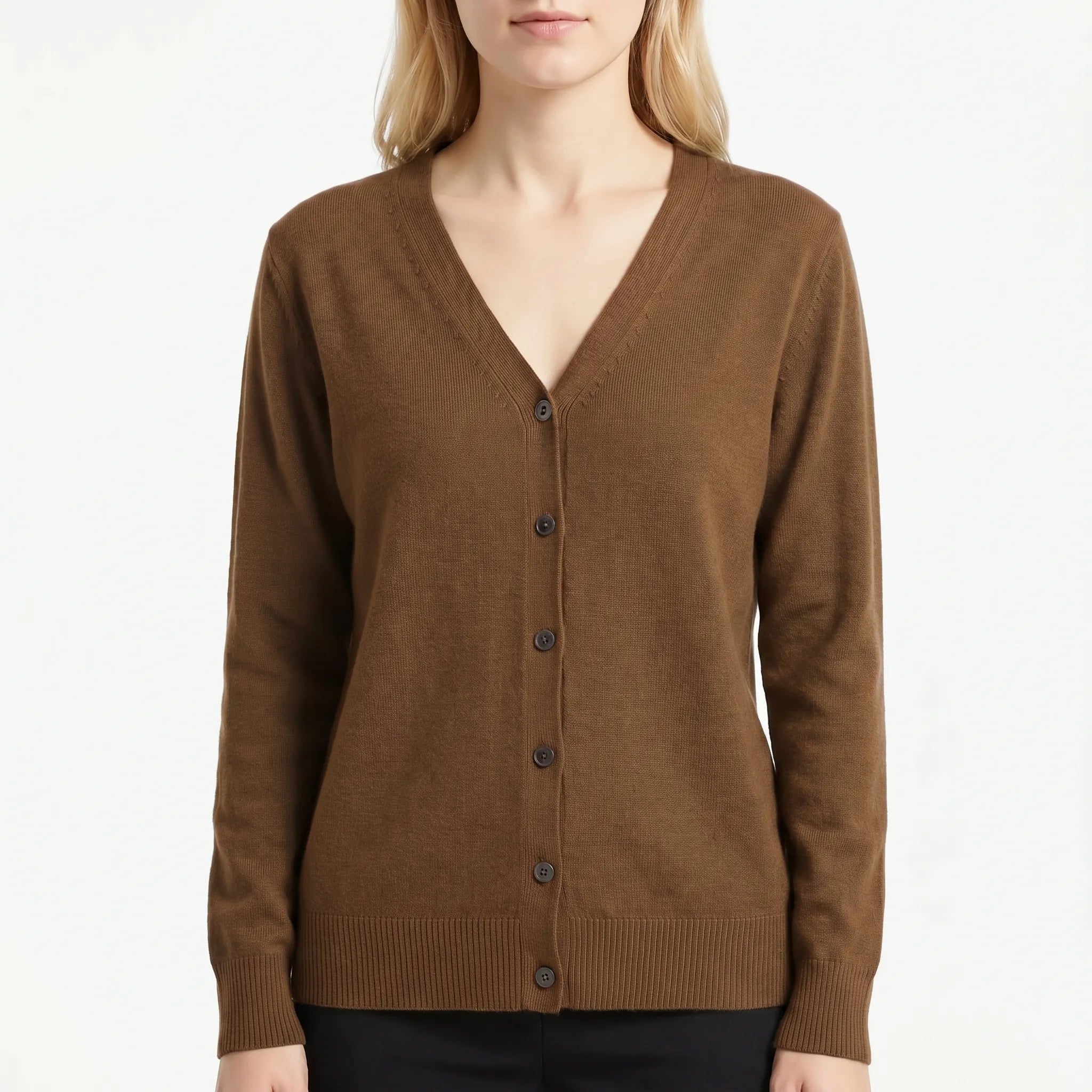 Nordspur | AuraKnit V-Neck Buttoned Cardigan