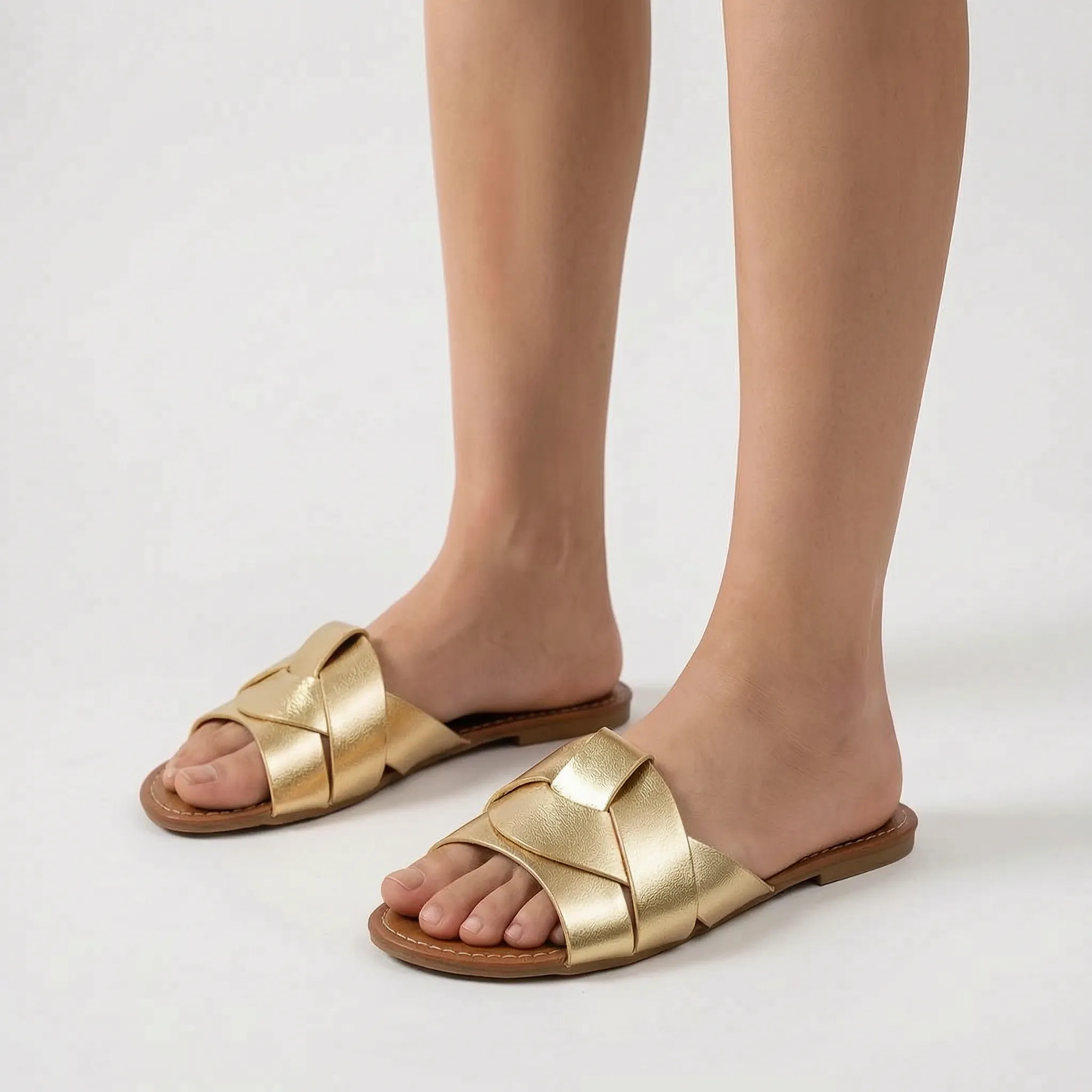 Nordspur | Aurisand Metallic Woven Flat Slide Sandals