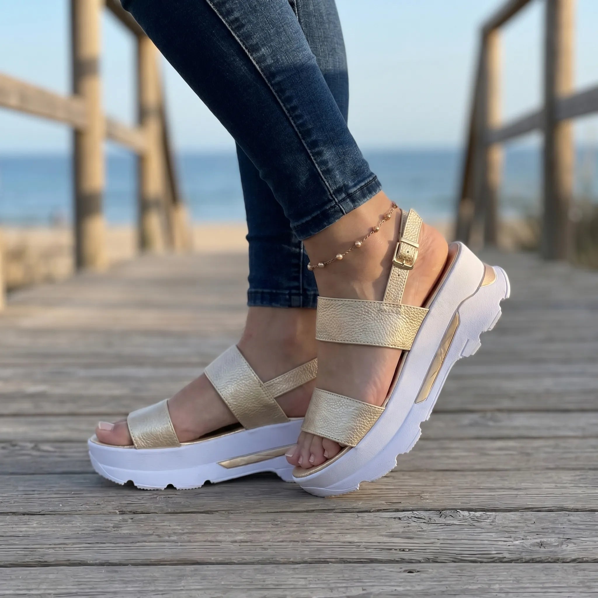 Nordspur | Avelia Platform Wedge Sandals