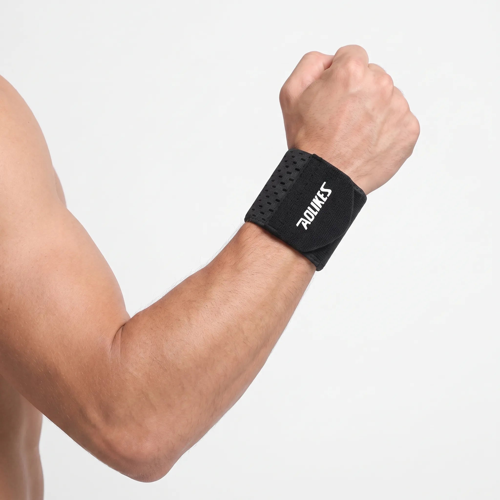 Nordspur | Bracely Adjustable Wrap-Around Sports Wrist Support