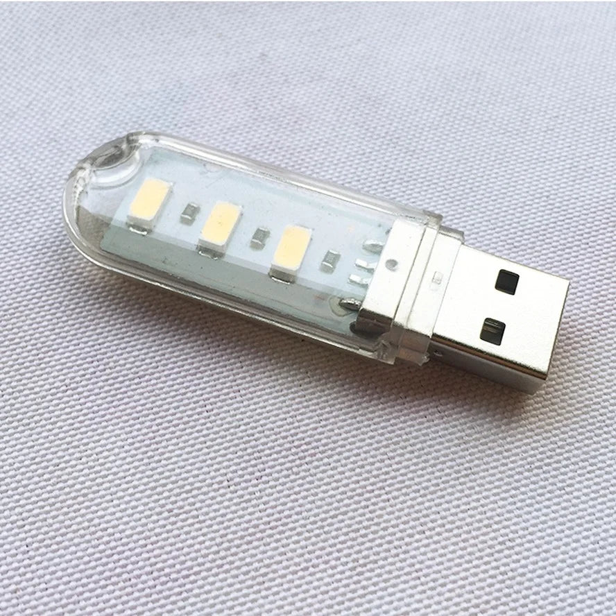 Nordspur | Brightlo Small USB Plug-In LED Night Light
