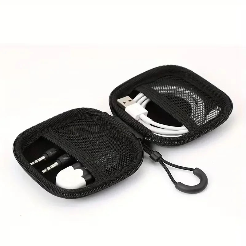 Nordspur | Cablezip Compact Zip-Around Travel Electronics Organiser