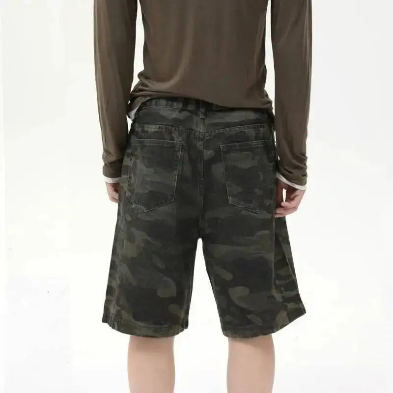 Nordspur | Camovale Loose Fit Camouflage Knee Length Shorts