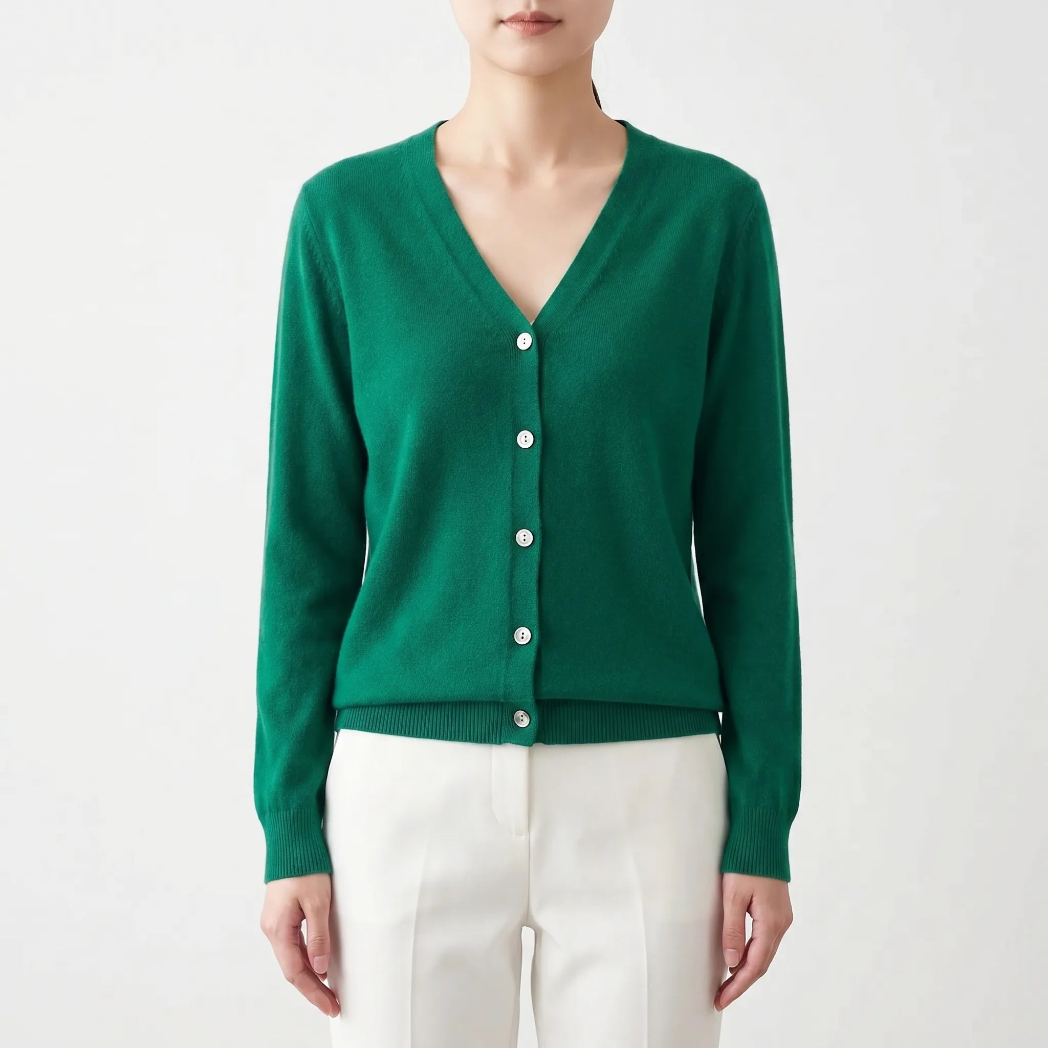 Nordspur | Cardea V-Neck Button Cardigan