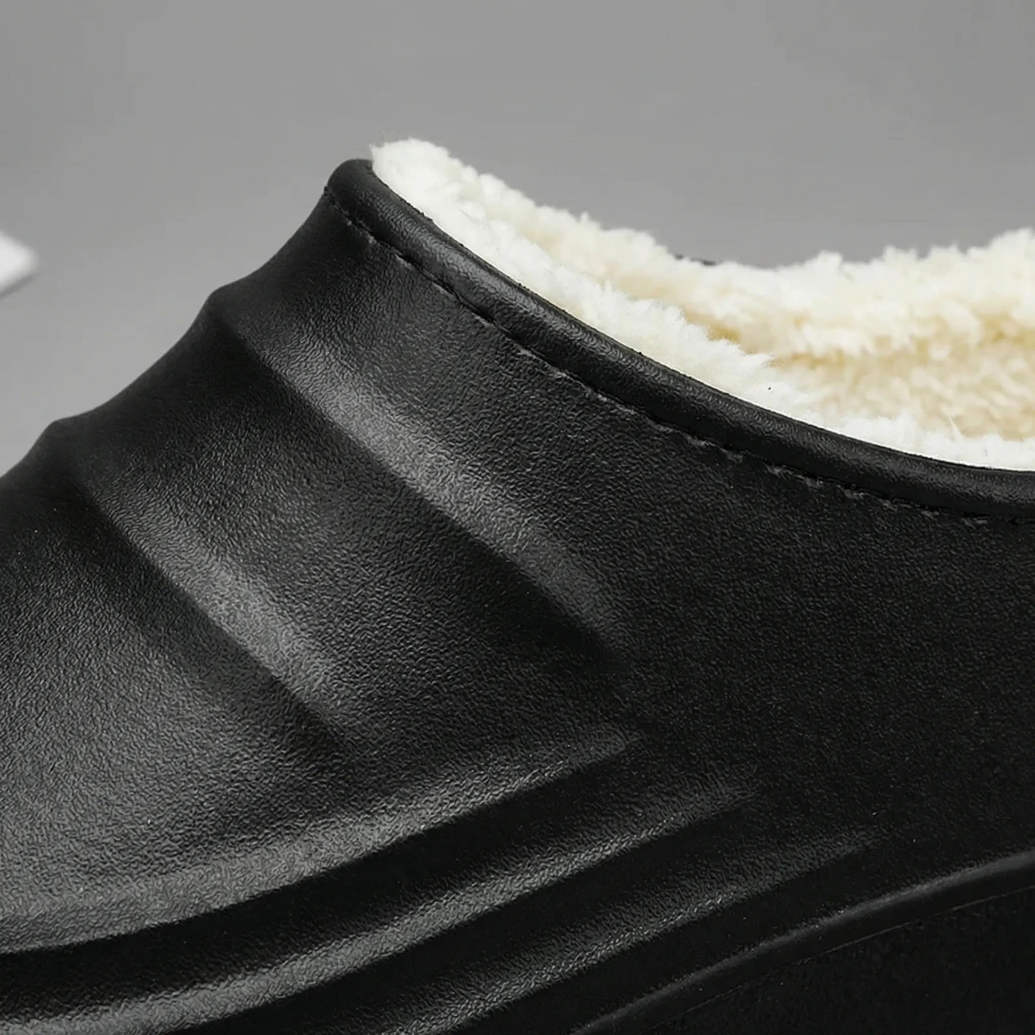 Nordspur | Cheftrex Fleece-Lined Closed-Toe Kitchen Clog
