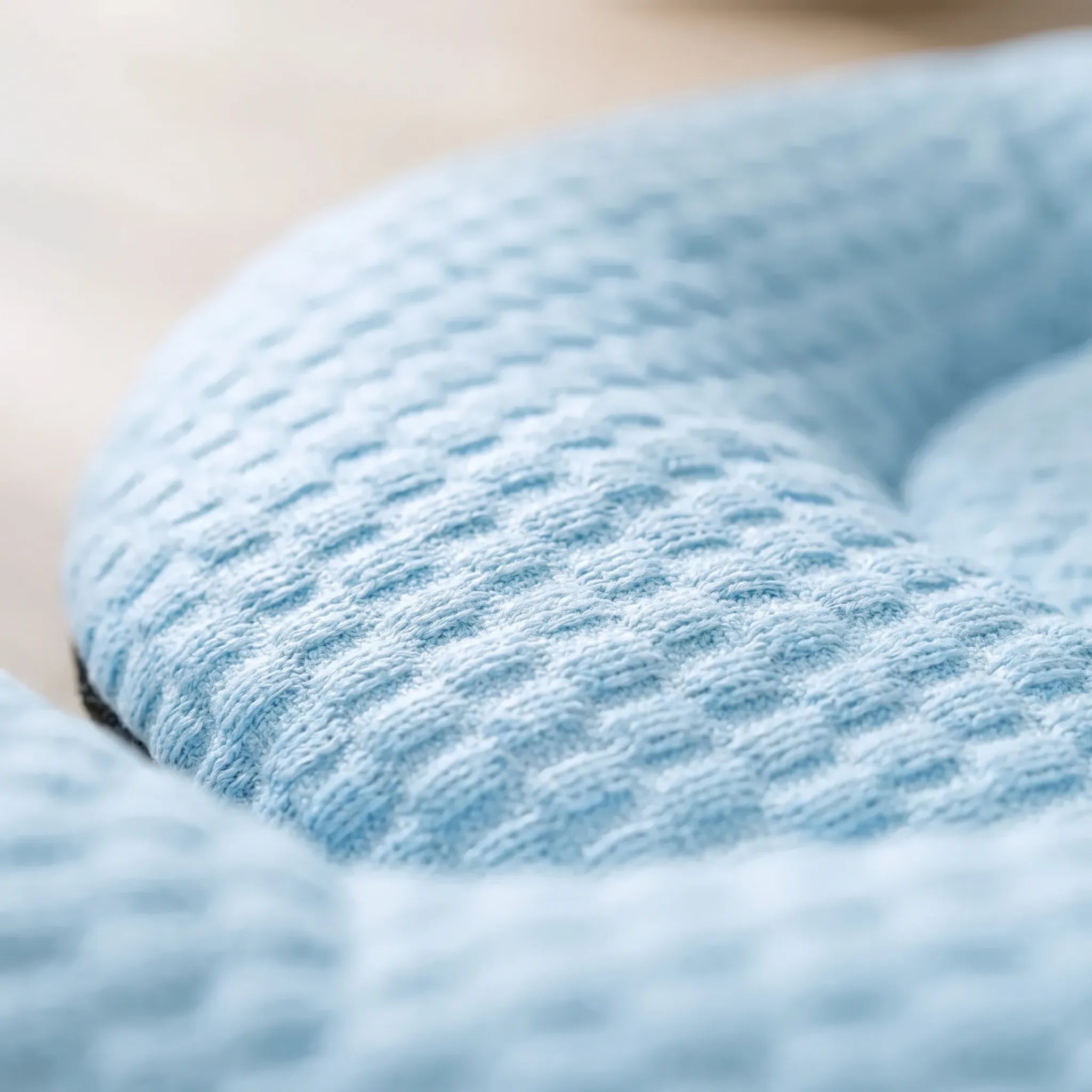 Nordspur | Chillix Breathable Contoured Dog Cooling Mat