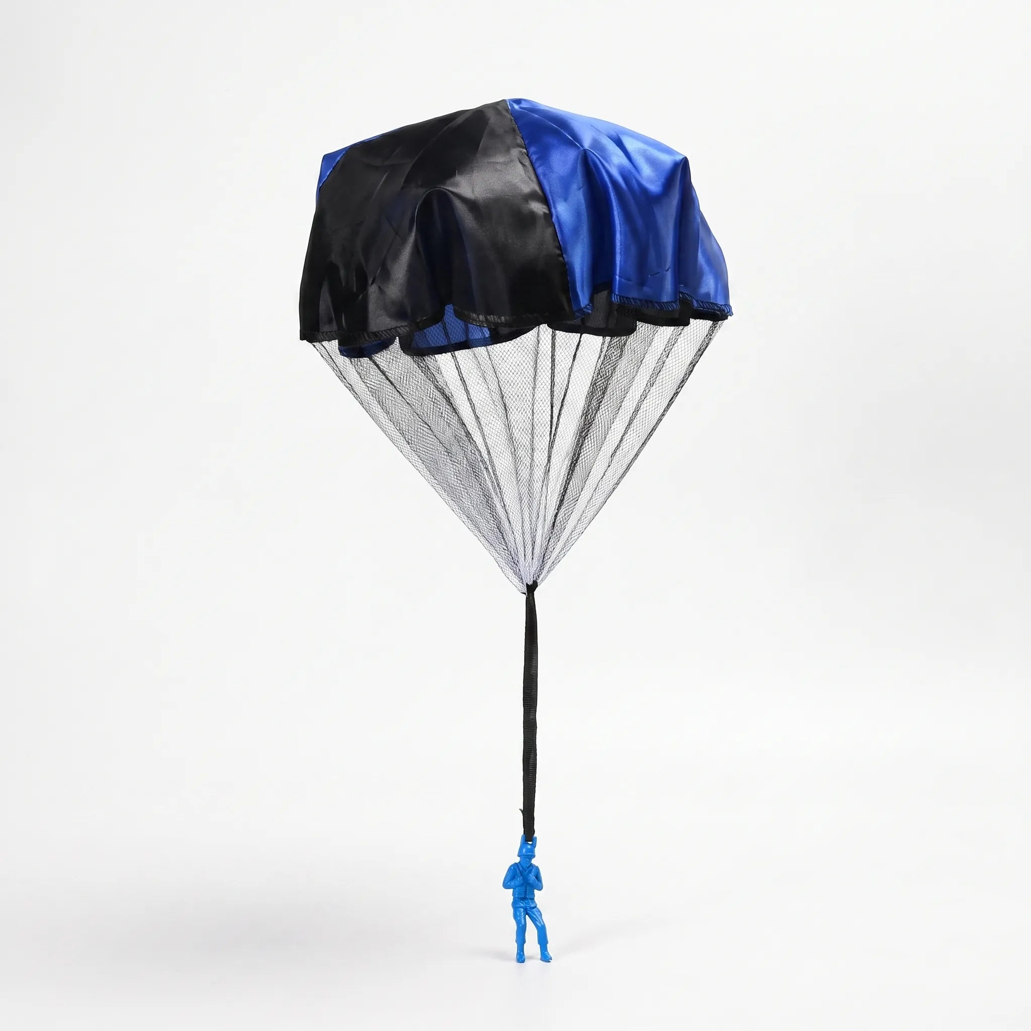Nordspur | Chutex Hand-Throw Parachute Toy