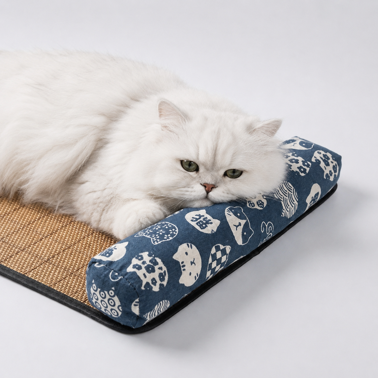 Nordspur | Coolweave Woven Rattan Cooling Mat With Pillow