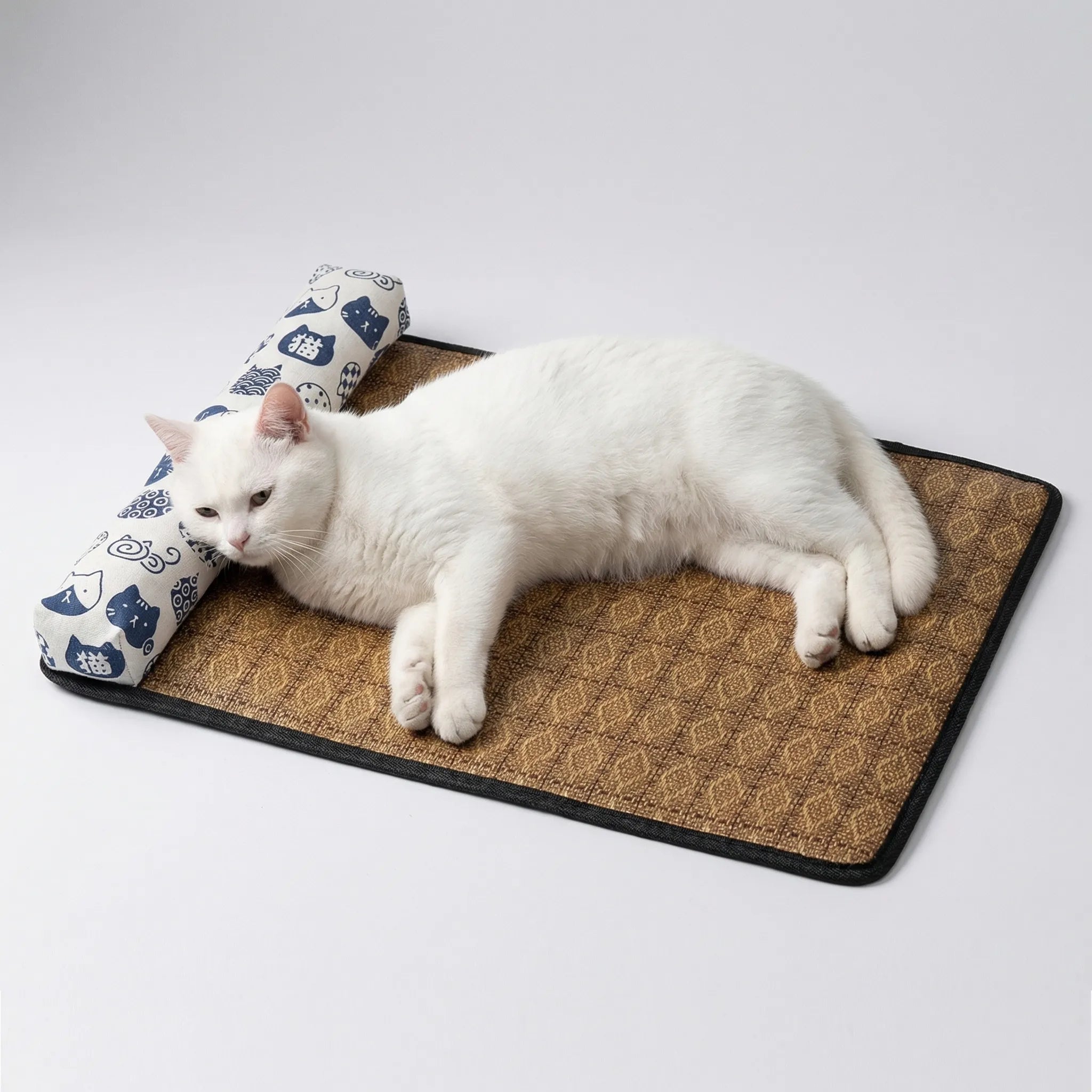 Nordspur | Coolweave Woven Rattan Cooling Mat With Pillow