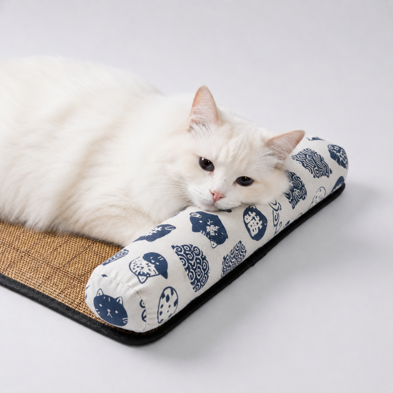 Nordspur | Coolweave Woven Rattan Cooling Mat With Pillow