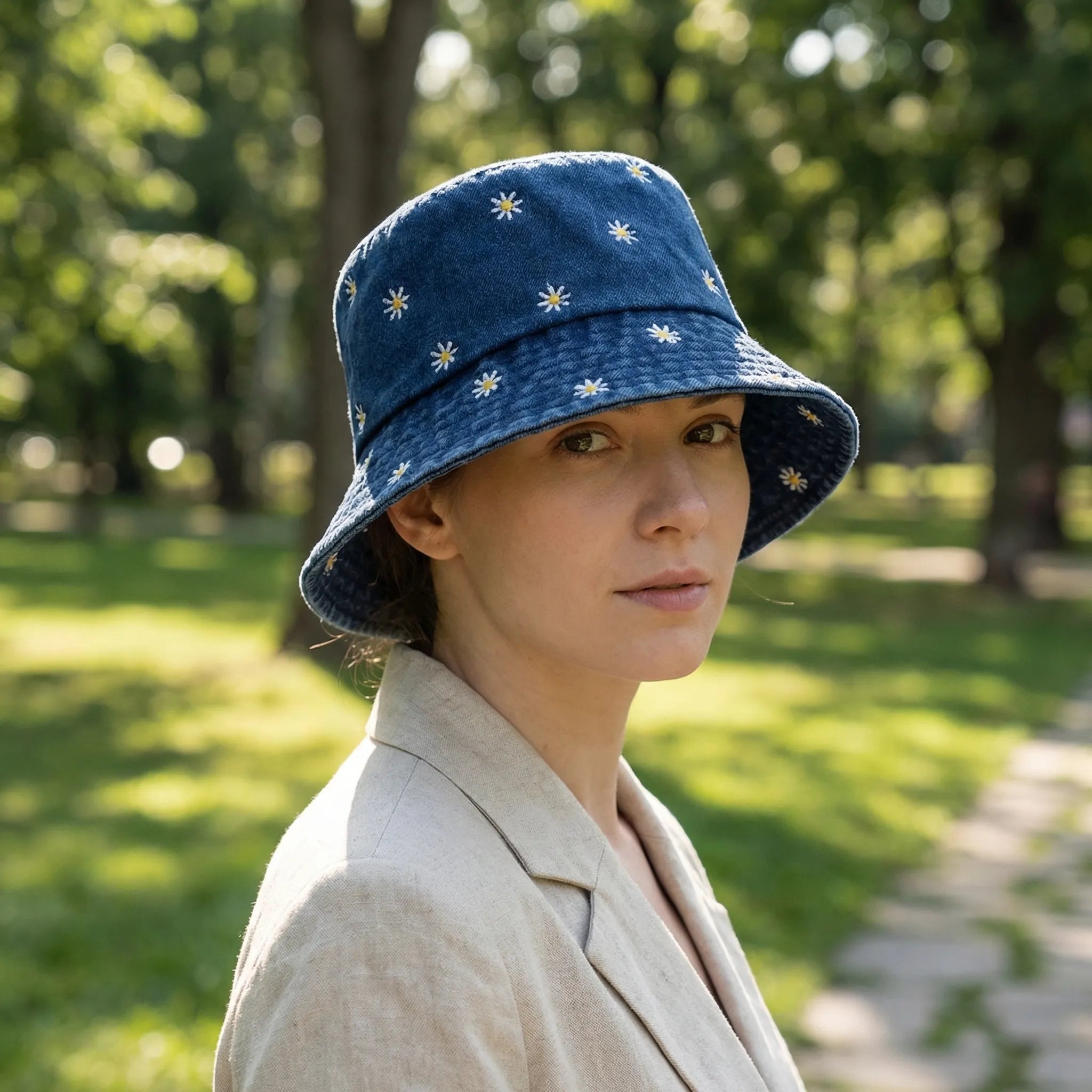 Nordspur | Daislyn Daisy Embroidered Bucket Hat