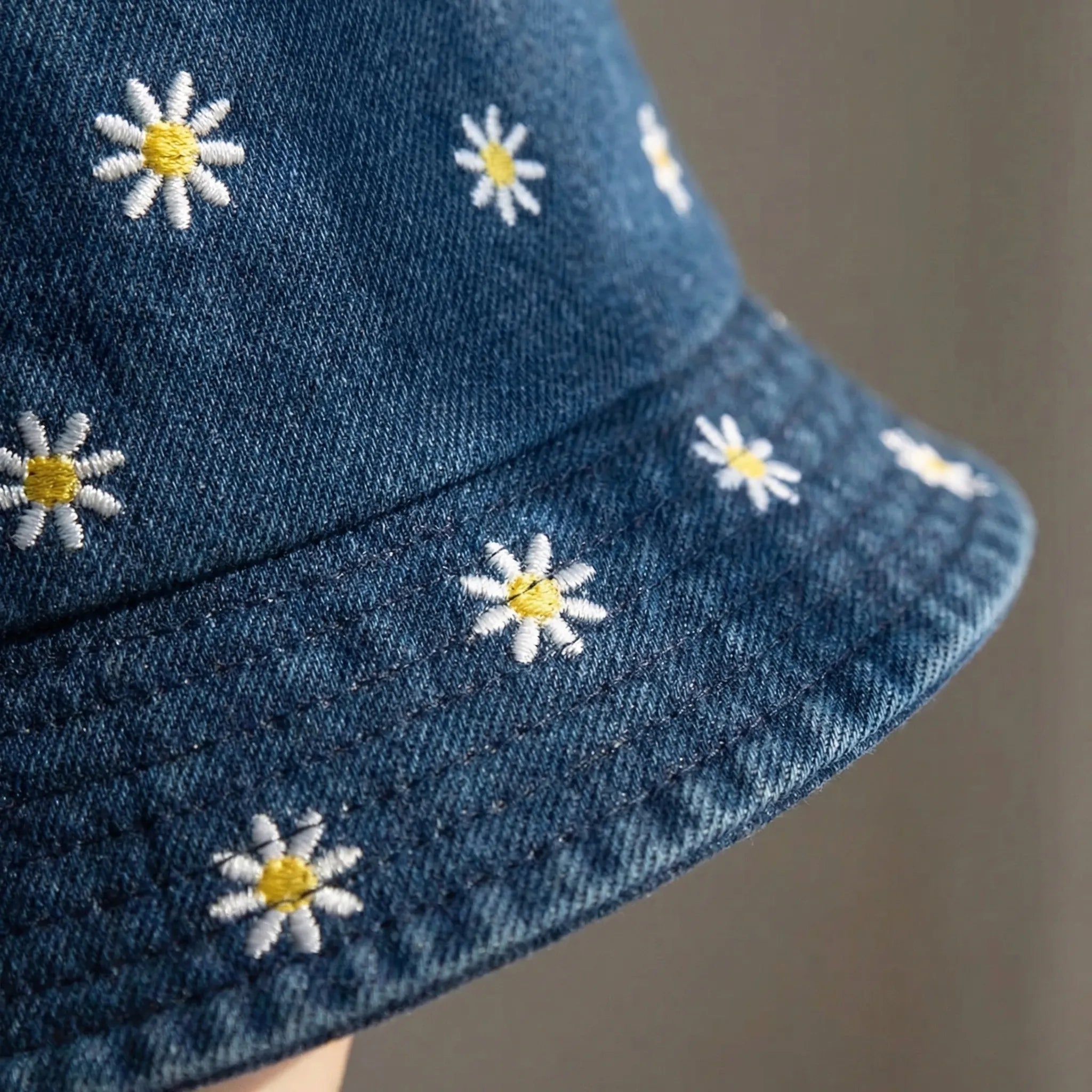 Nordspur | Daislyn Daisy Embroidered Bucket Hat