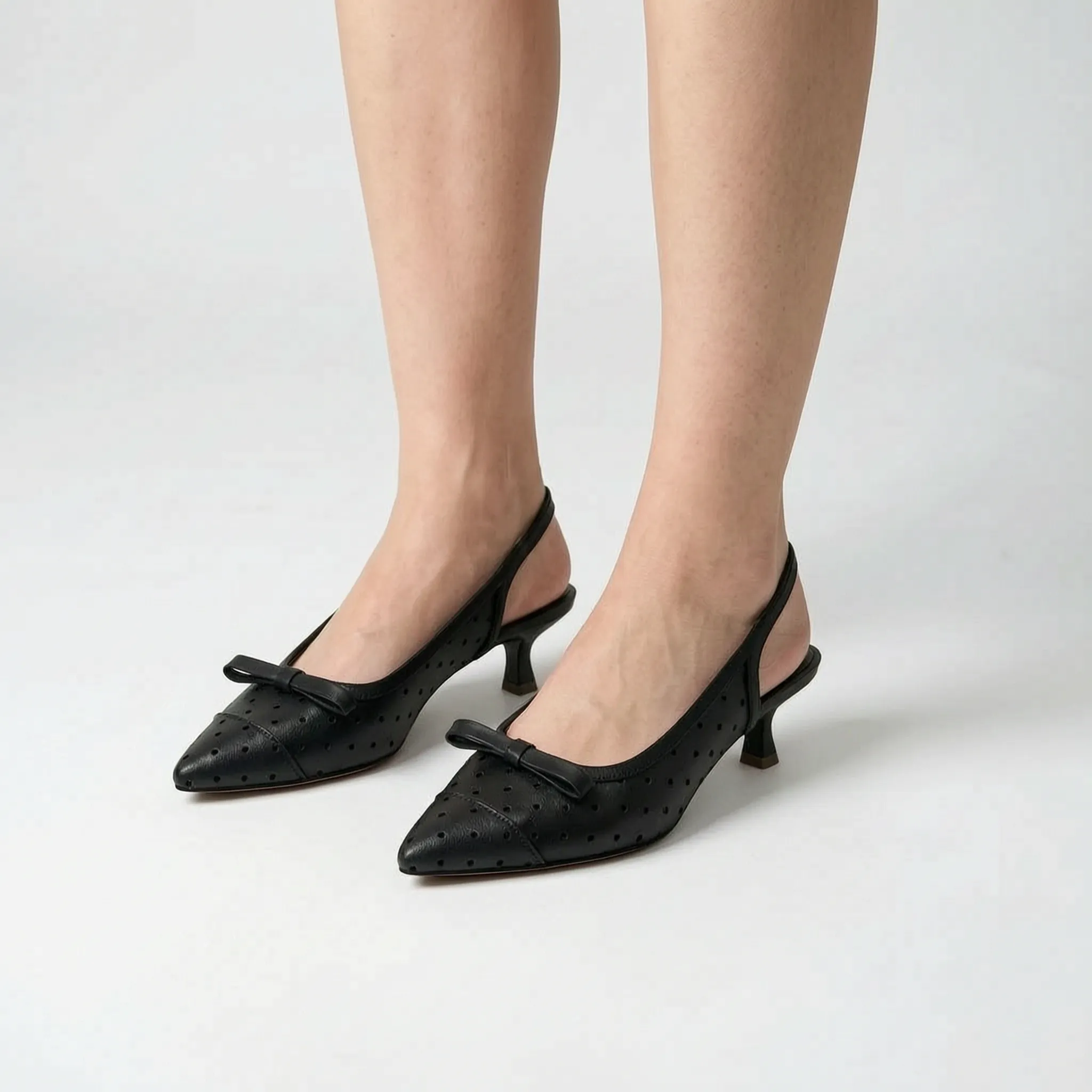 Nordspur | Dotella Pointed Toe Low Heel Slingbacks