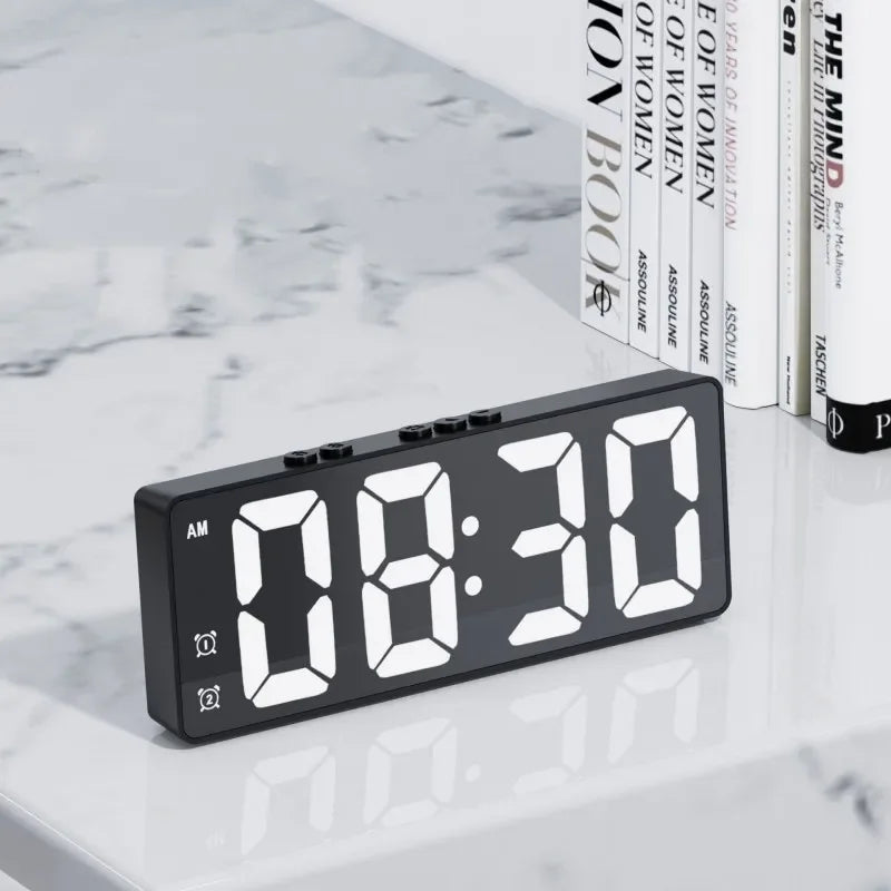 Nordspur | EchoGlow Large LED Mirror Alarm Clock