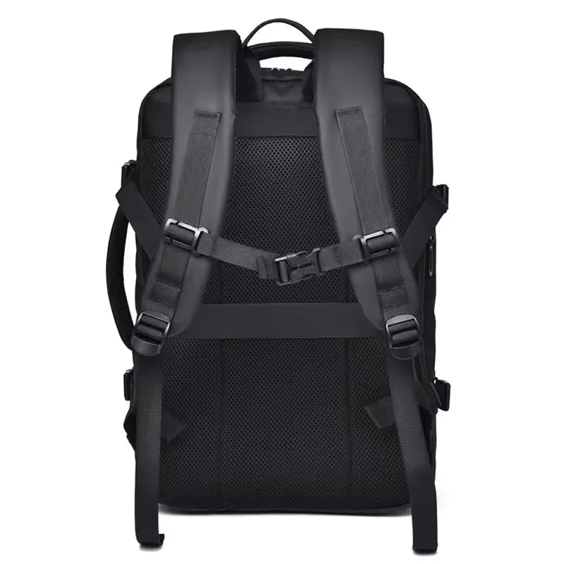 Nordspur | Expandable Business Laptop Backpack