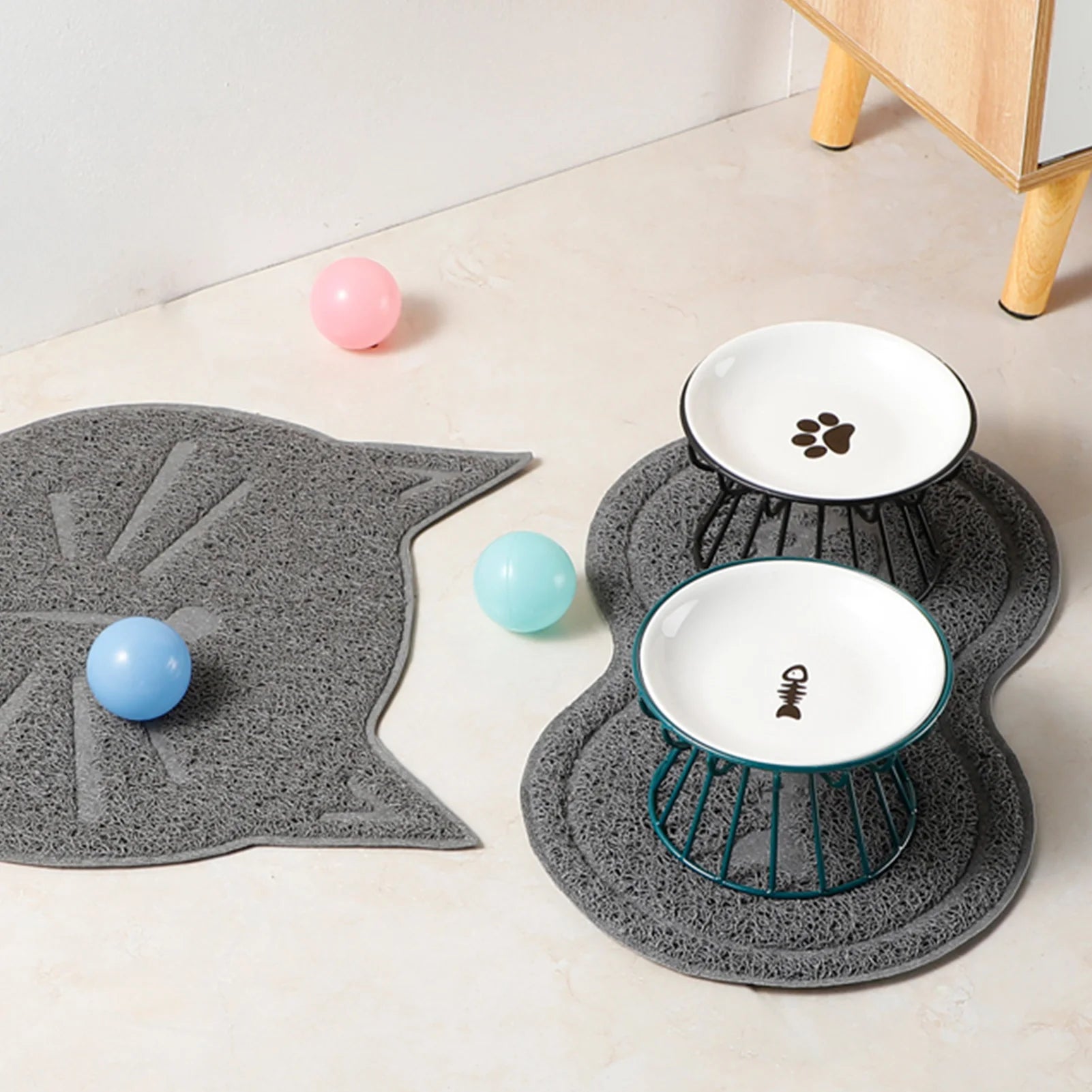 Nordspur | Felidish Raised Ceramic Pet Feeding Bowl