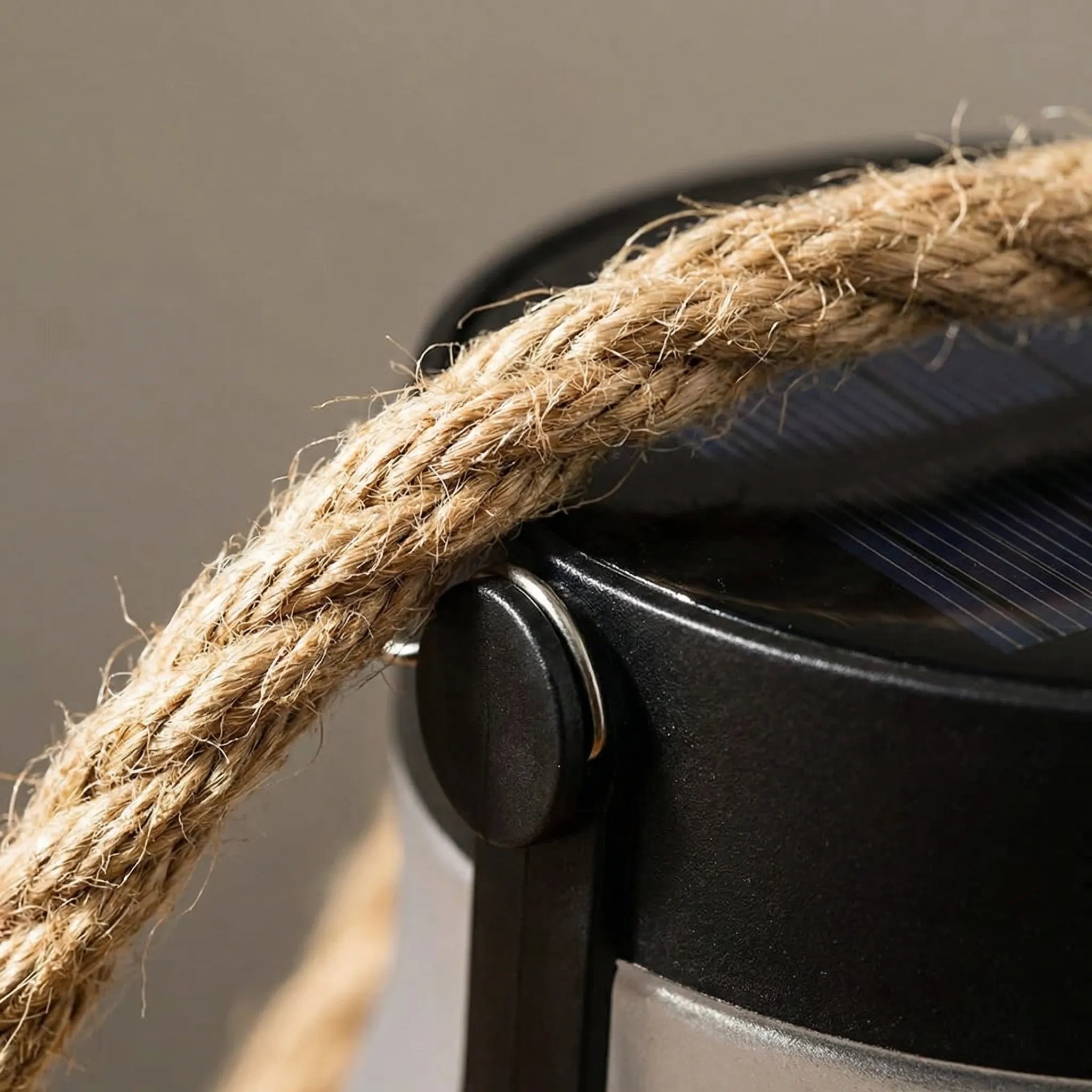 Nordspur | Flambeaux Solar-Powered Flame Effect Rope Light