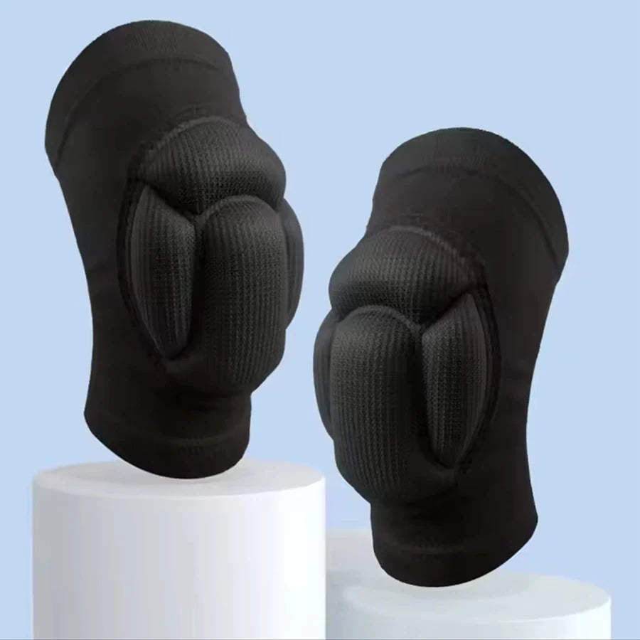 Nordspur | FlexiShield Padded Slip On Knee Sleeve