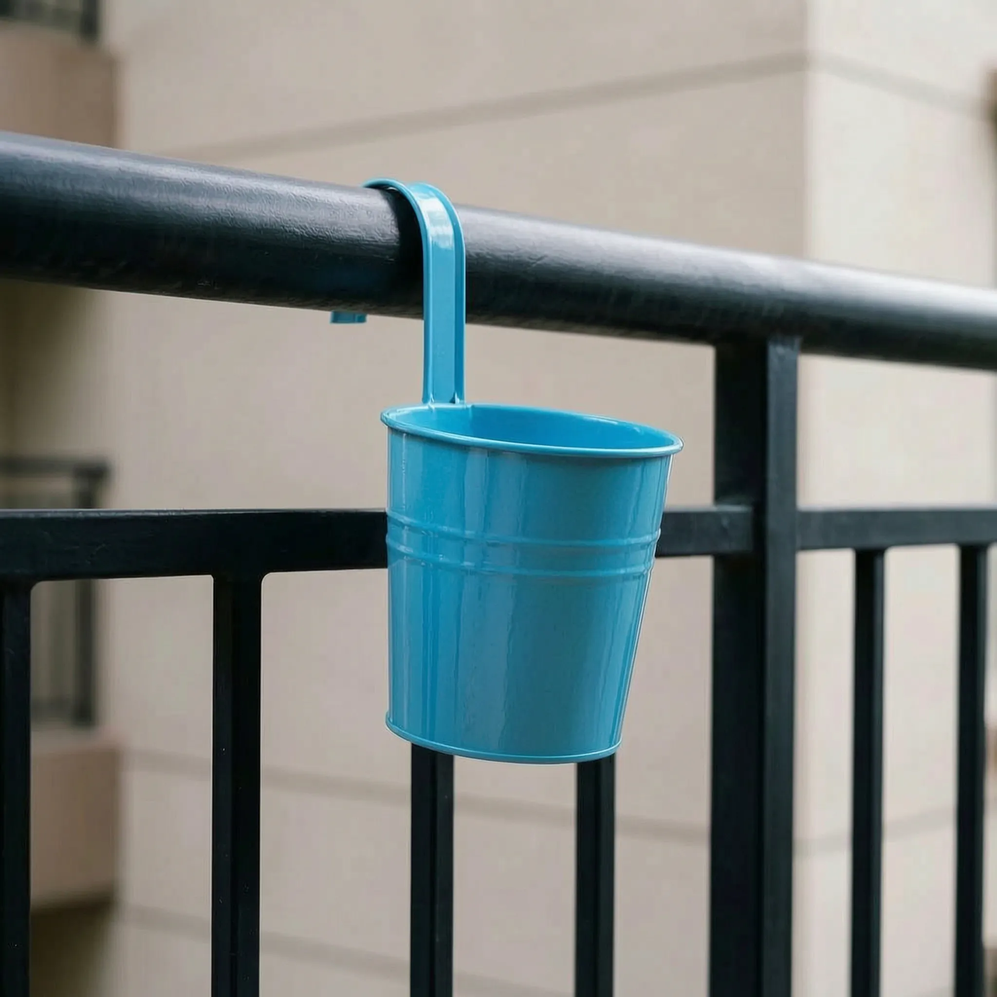 Nordspur | Floralink Sturdy Hanging Balcony Planter