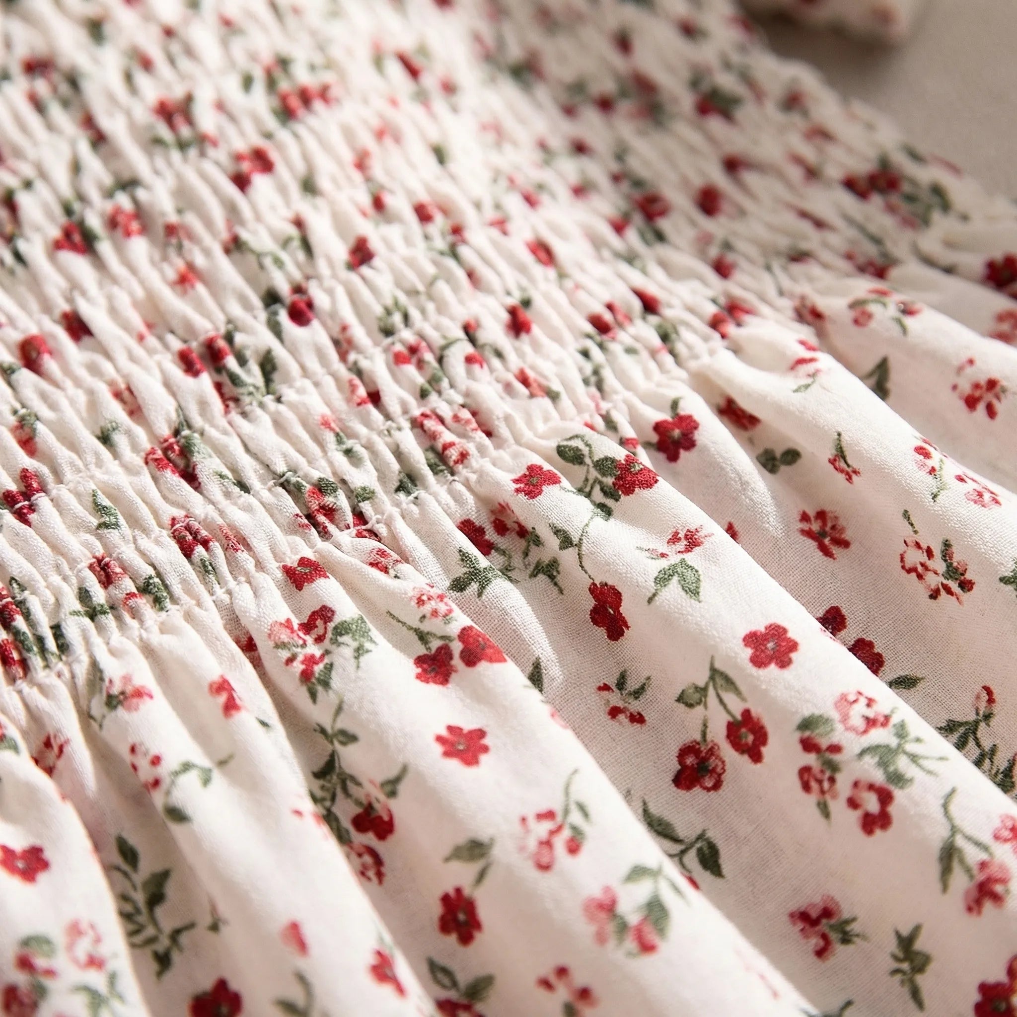 Nordspur | Florette Floral Print Pleated Midi Dress