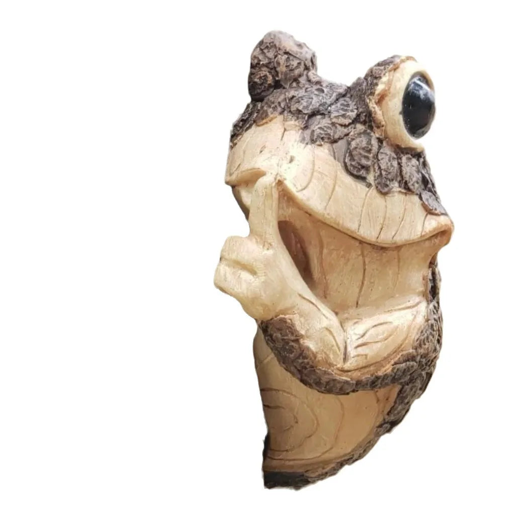 Nordspur | Frogling Peeping Frog Tree-Hanging Garden Ornament