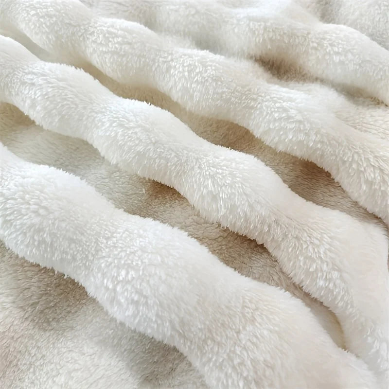 Nordspur | Furallé Luxurious Faux Fur Throw