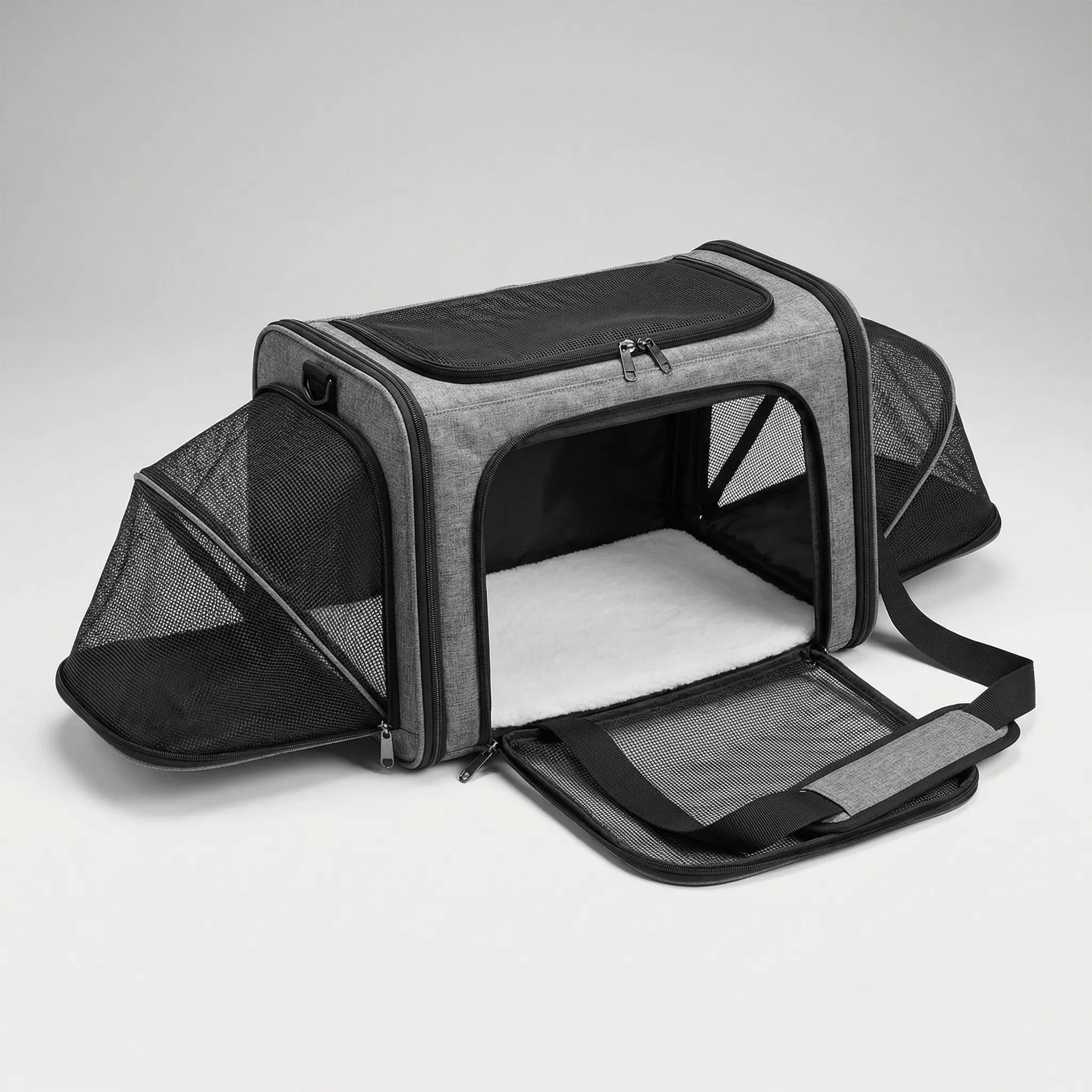Nordspur | Furravel Expandable Foldable Pet Carrier Bag