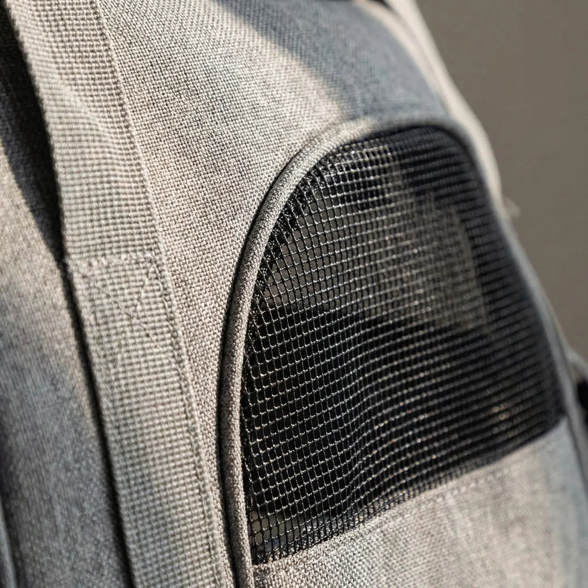 Nordspur | Furriko Soft-Sided Airline-Approved Pet Carrier Bag