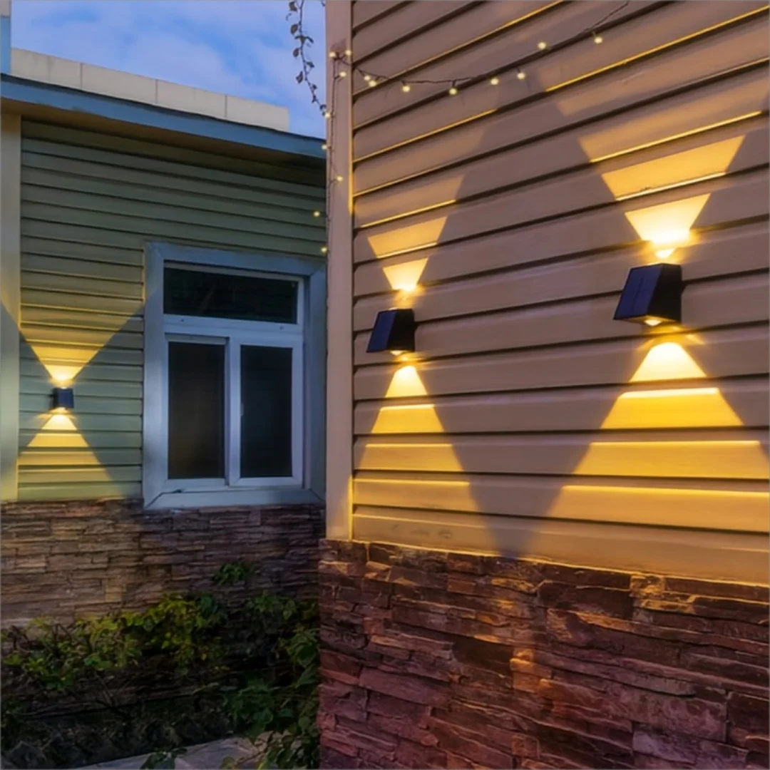 Nordspur | Glowesca Solar-Powered Outdoor Up-Down Wall Light