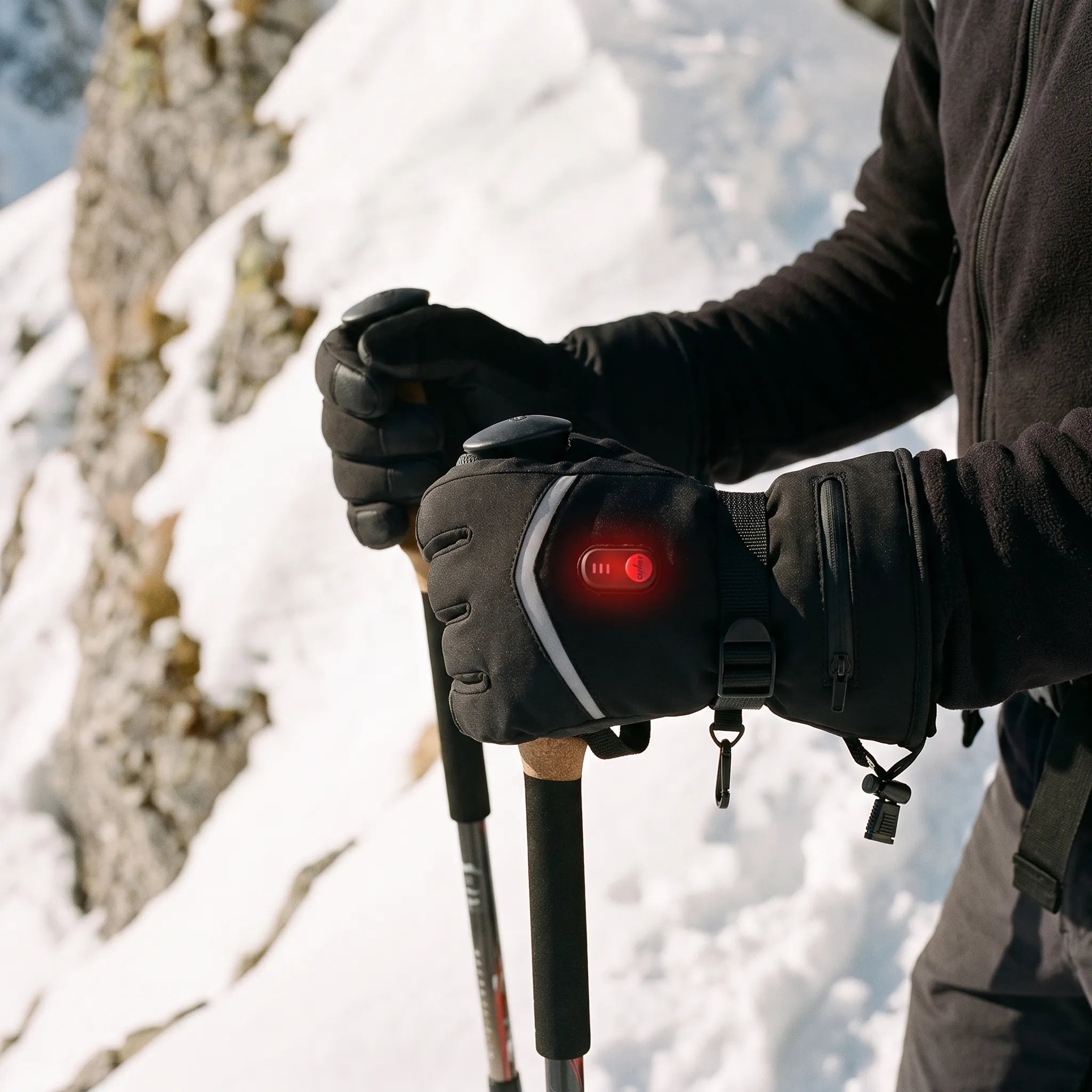Nordspur | IgnisGlo Rechargeable Heated Motorcycle Gloves