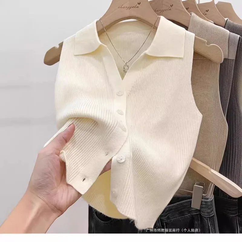 Nordspur | Korvelle Sleeveless Buttoned Knit Vest