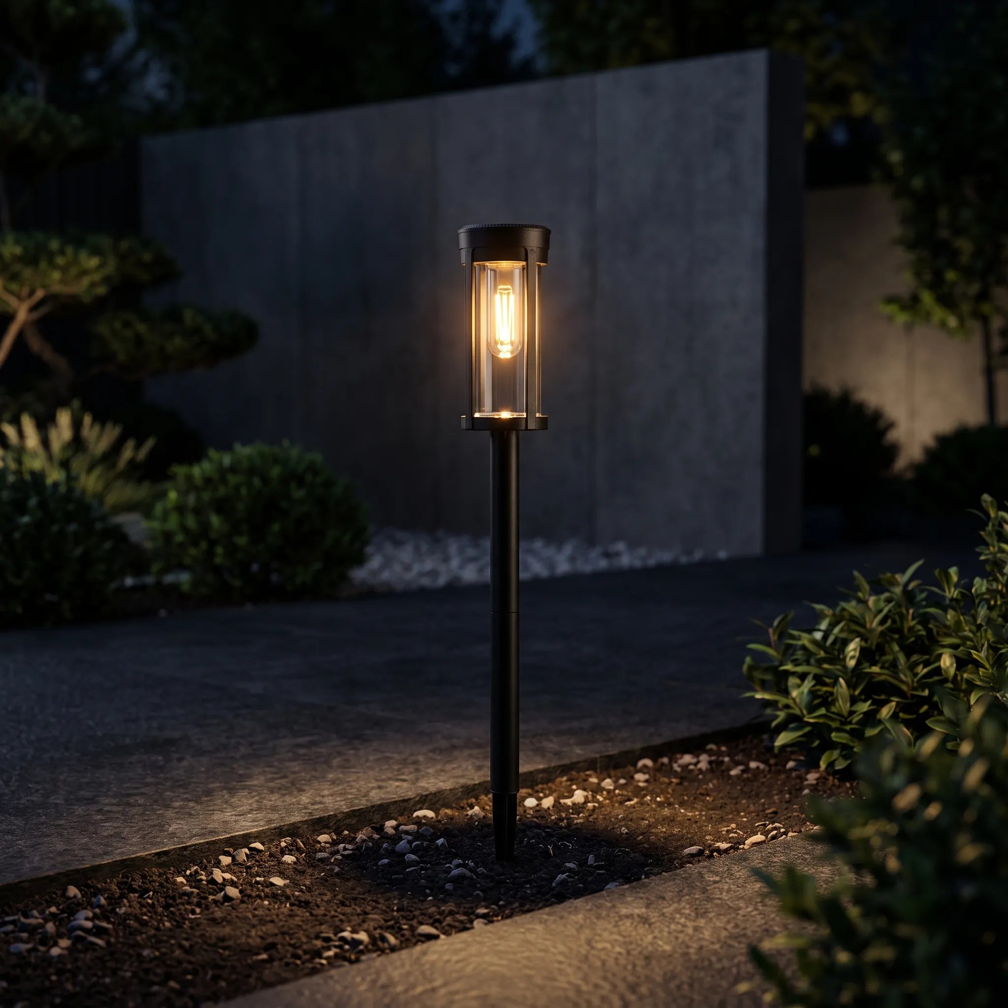 Nordspur | Kyntra Retro Filament Outdoor Spike Lights