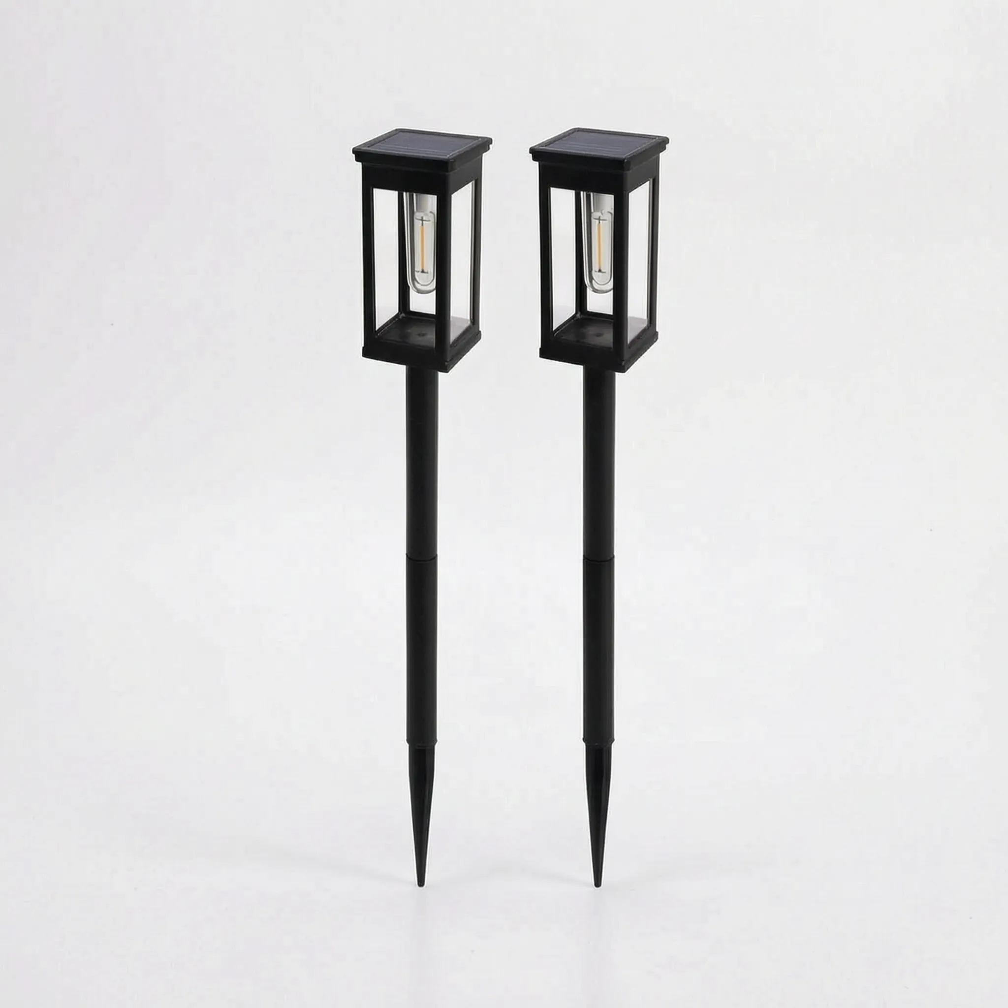 Nordspur | Kyntra Retro Filament Outdoor Spike Lights
