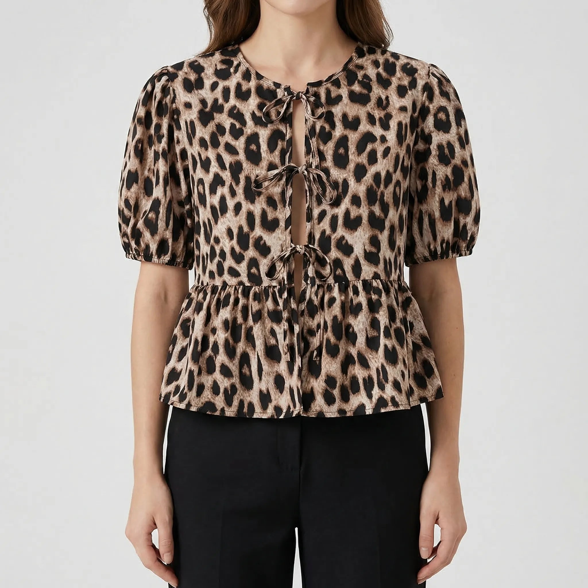 Nordspur | Leoprelle Leopard Print Ruched Crop Top