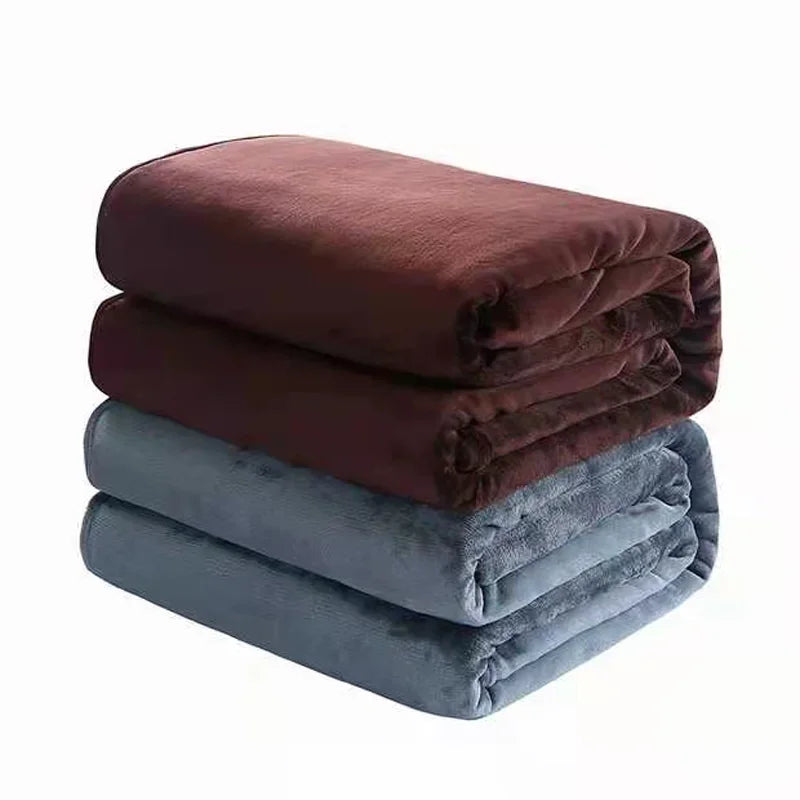 Nordspur | Lightweight Coral Fleece Blanket