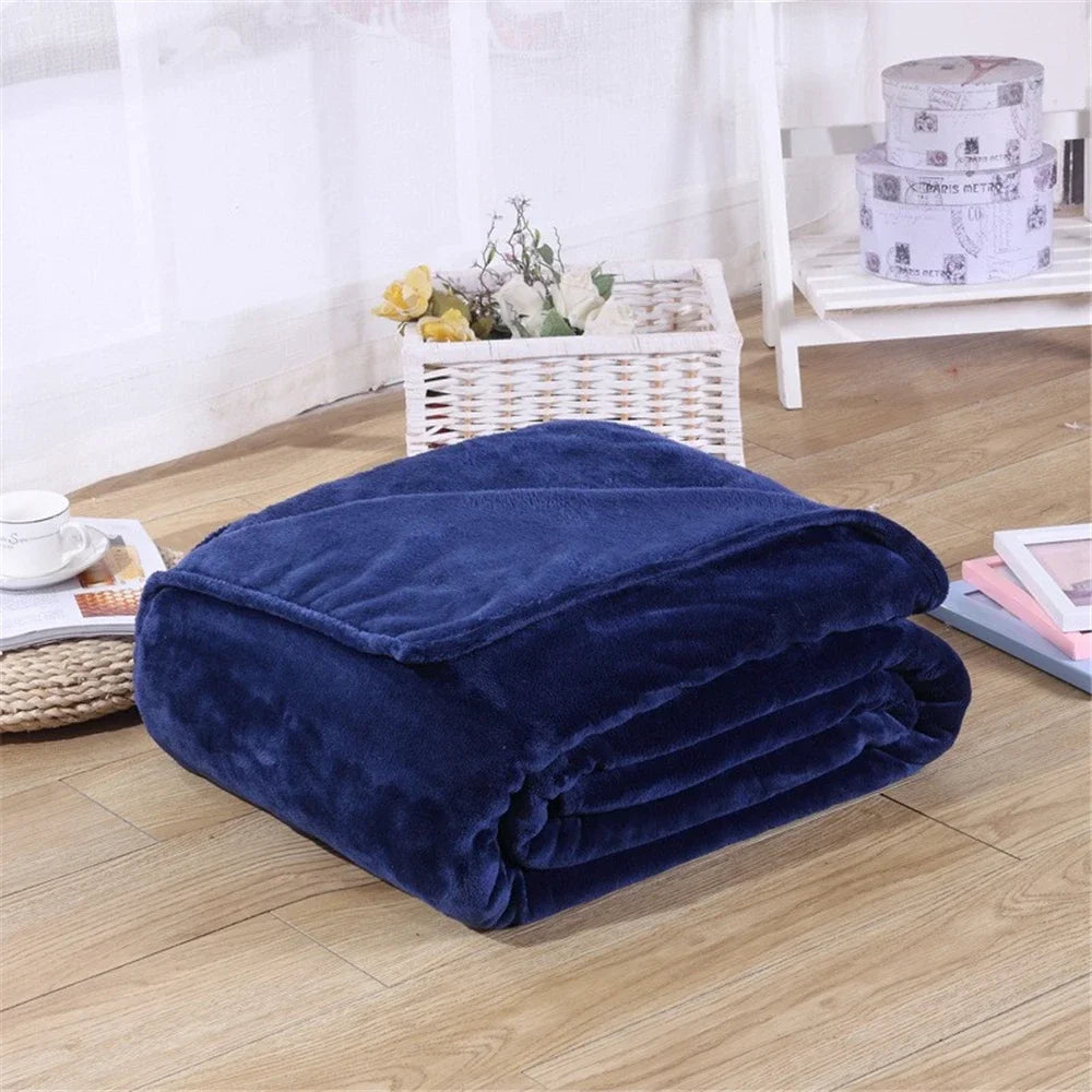 Nordspur | Lightweight Coral Fleece Blanket
