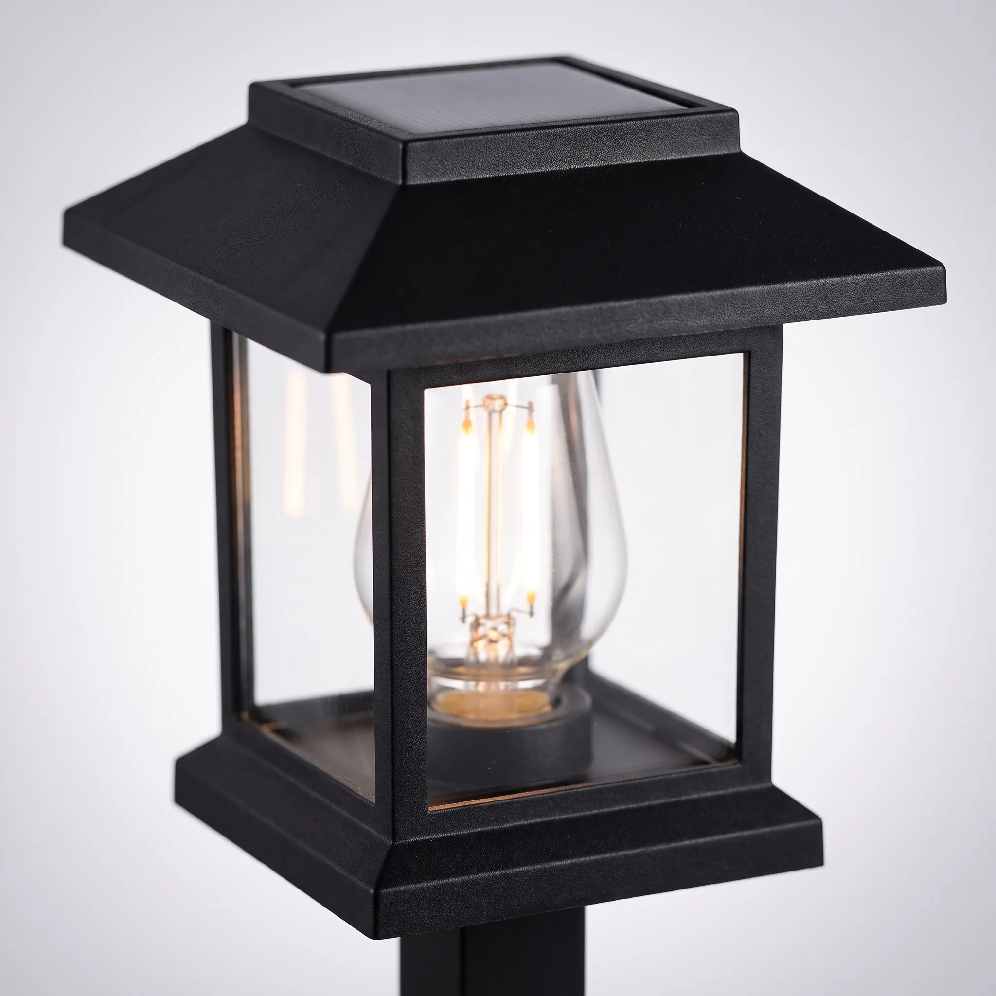 Nordspur | LuminaPath Solar Garden Path Lights