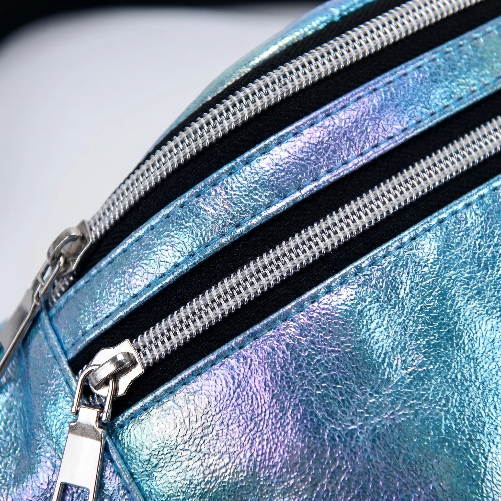 Nordspur | Luminos Holographic Zip-Front Bum Bag
