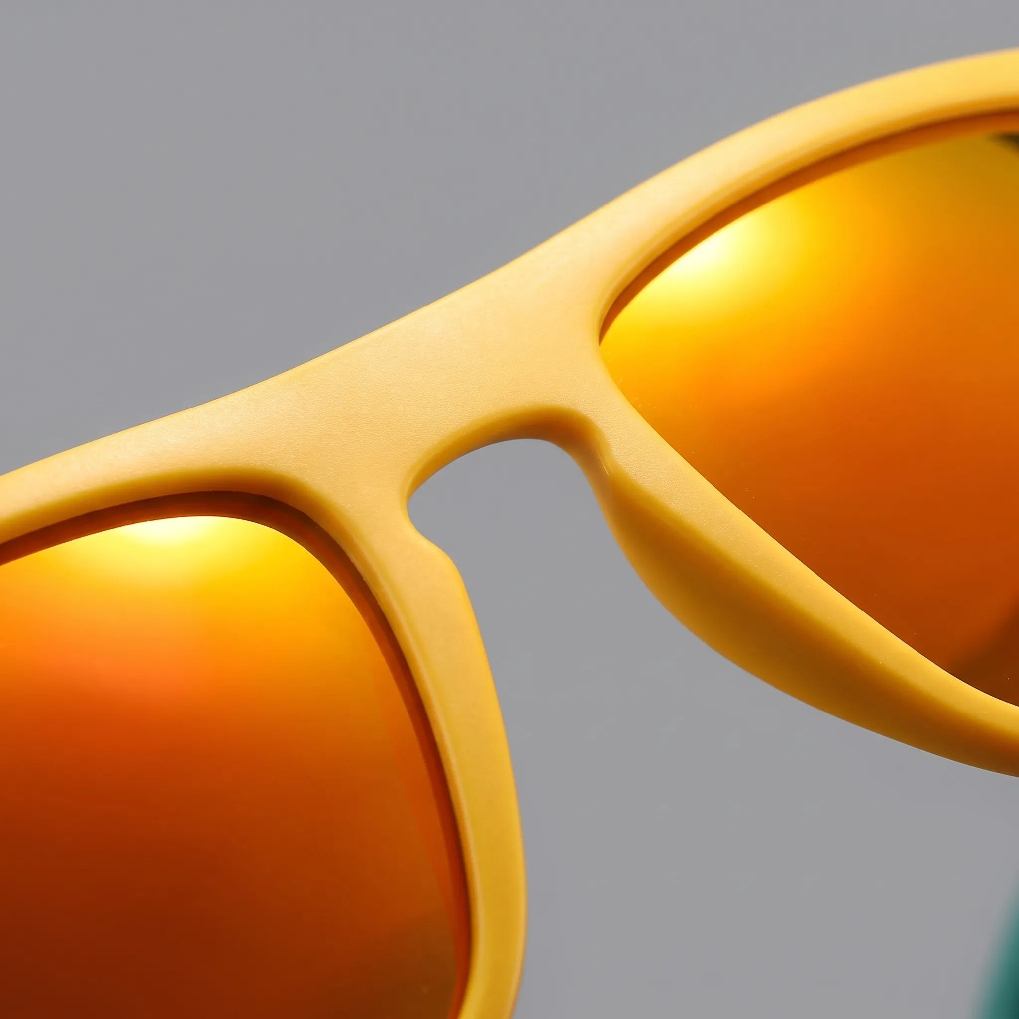 Nordspur | Lumirex Square Frame Polarised Sunglasses