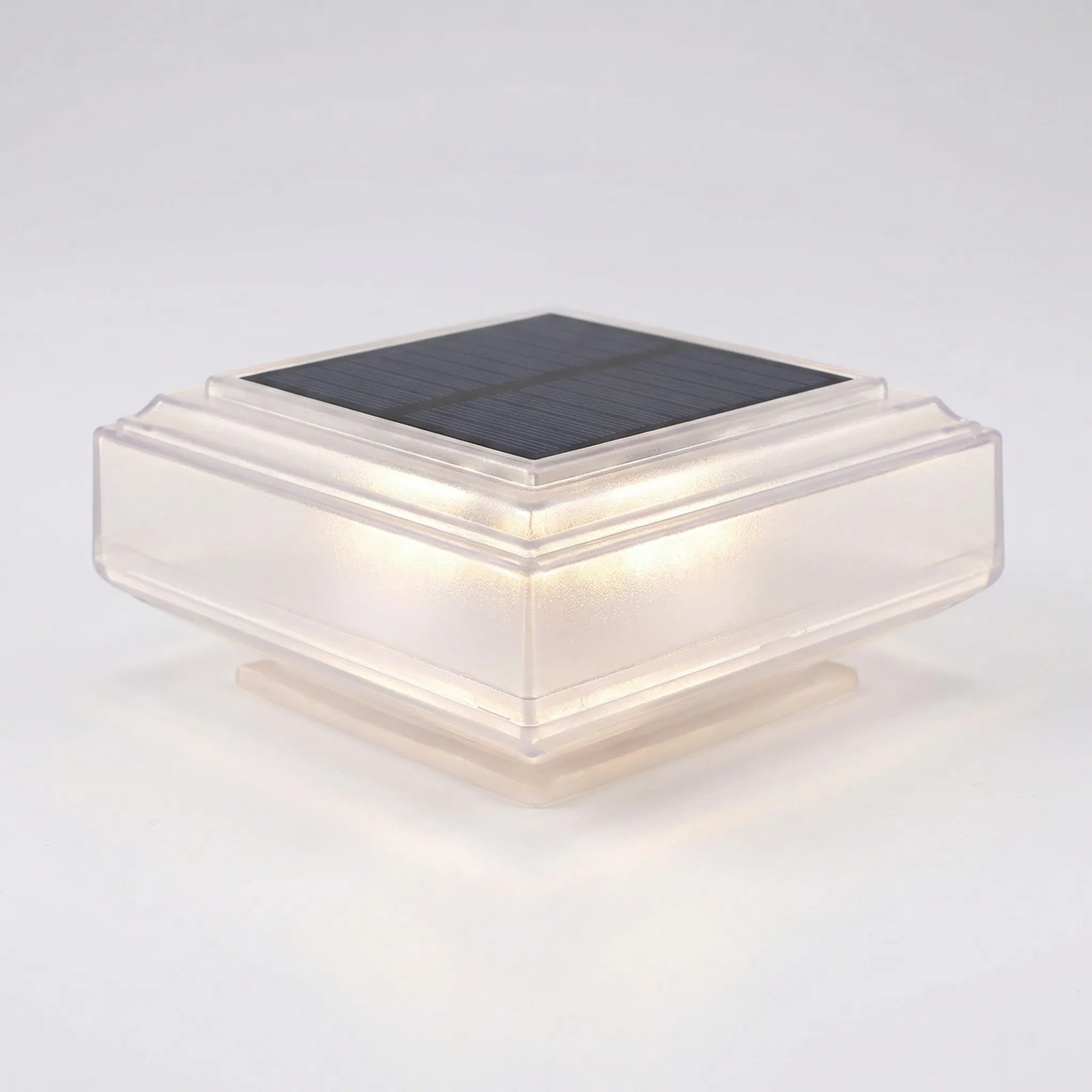 Nordspur | Lumivane Solar-Powered Outdoor Post Cap Light