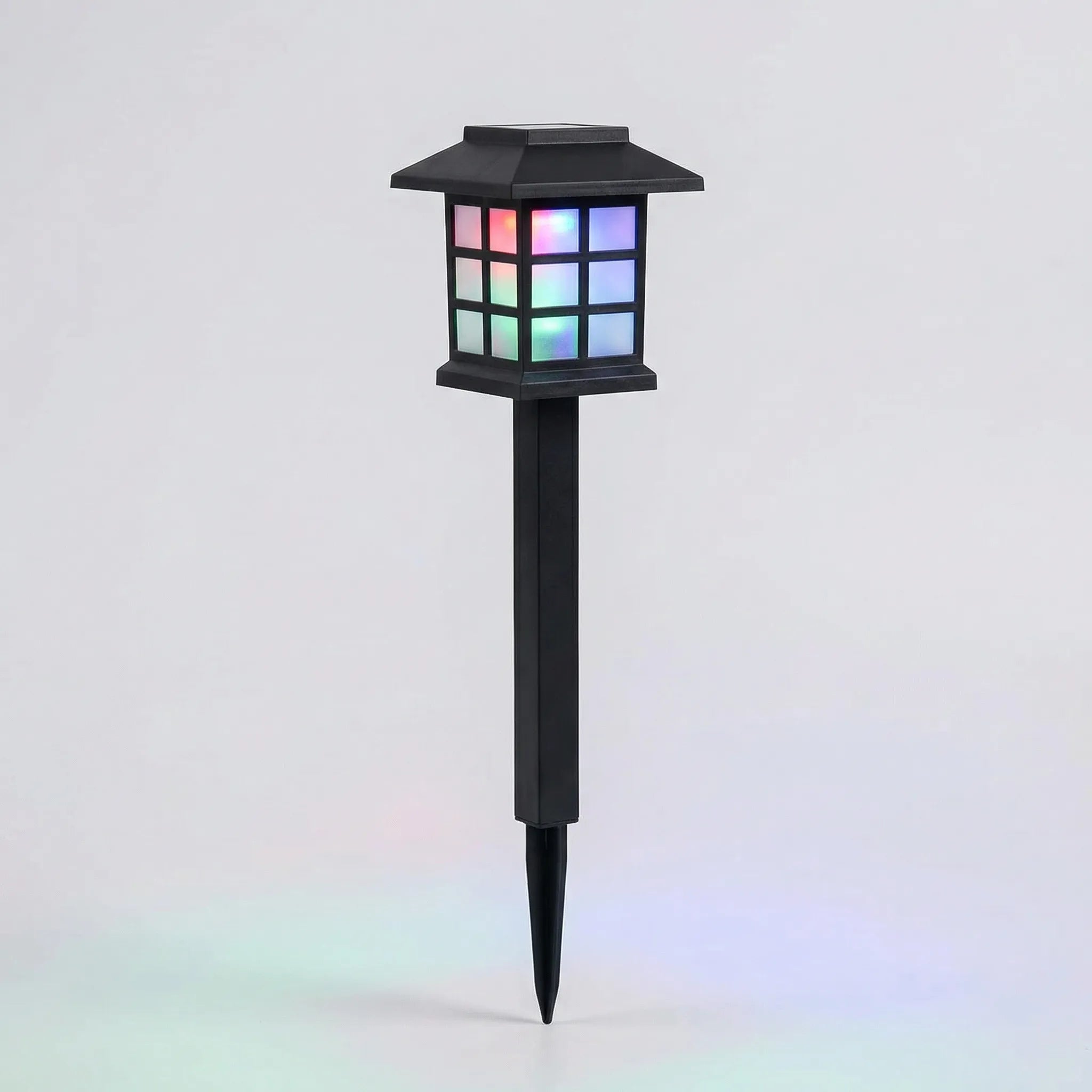 Nordspur | Lumivara Solar-Powered Stake Pathway Lantern